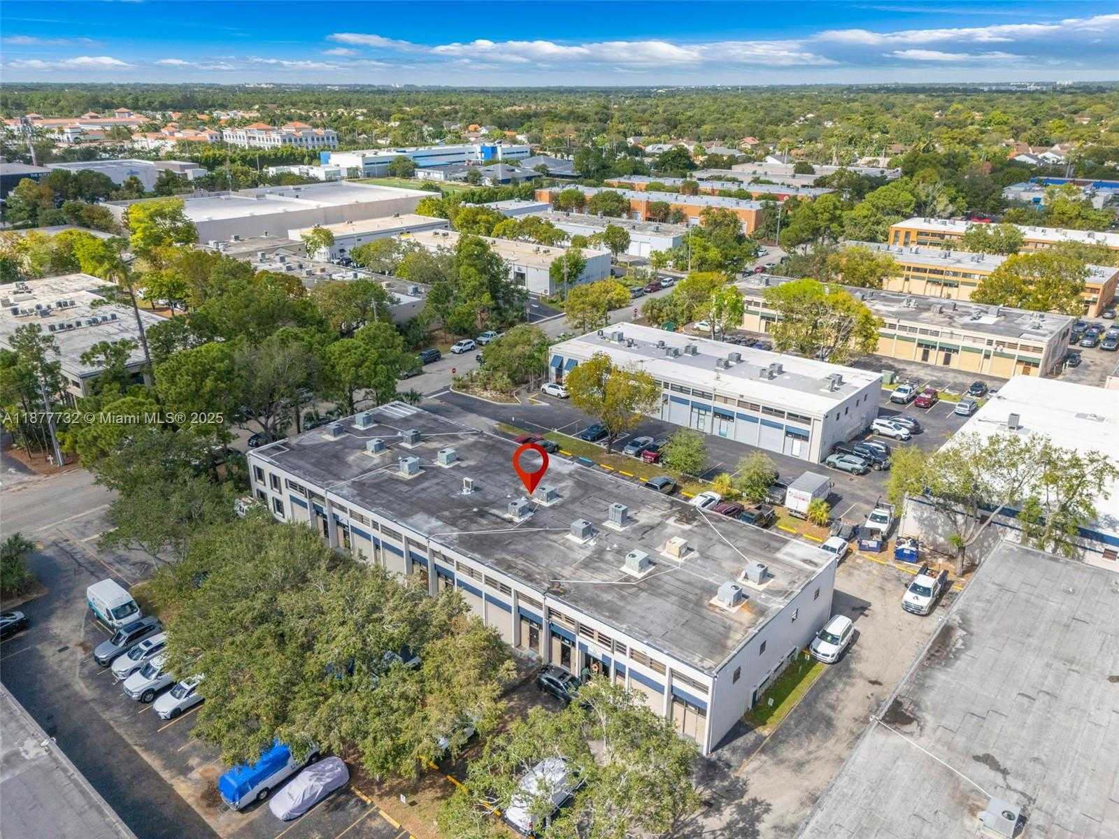 Small Image of 12347 SOUTH WEST 132ND CT, Miami Number 20