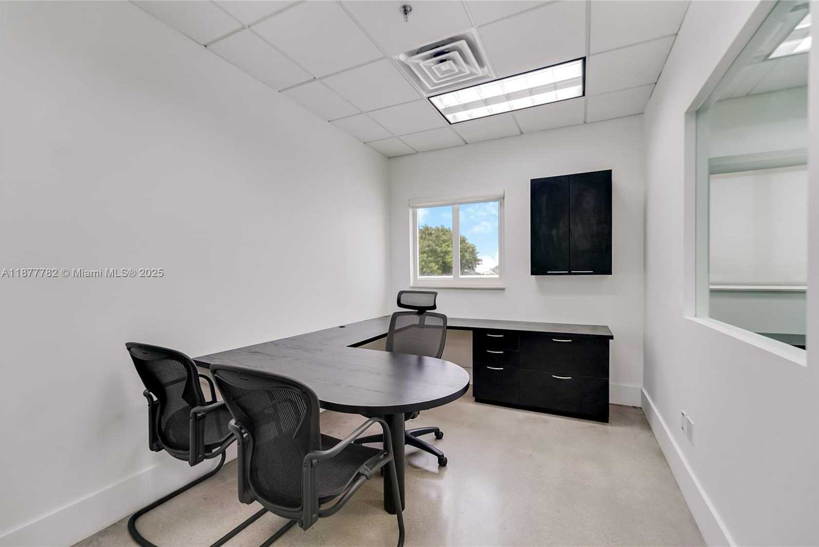 Small Image of 770 PONCE DE LEON BLVD #PH, Coral Gables Number 11