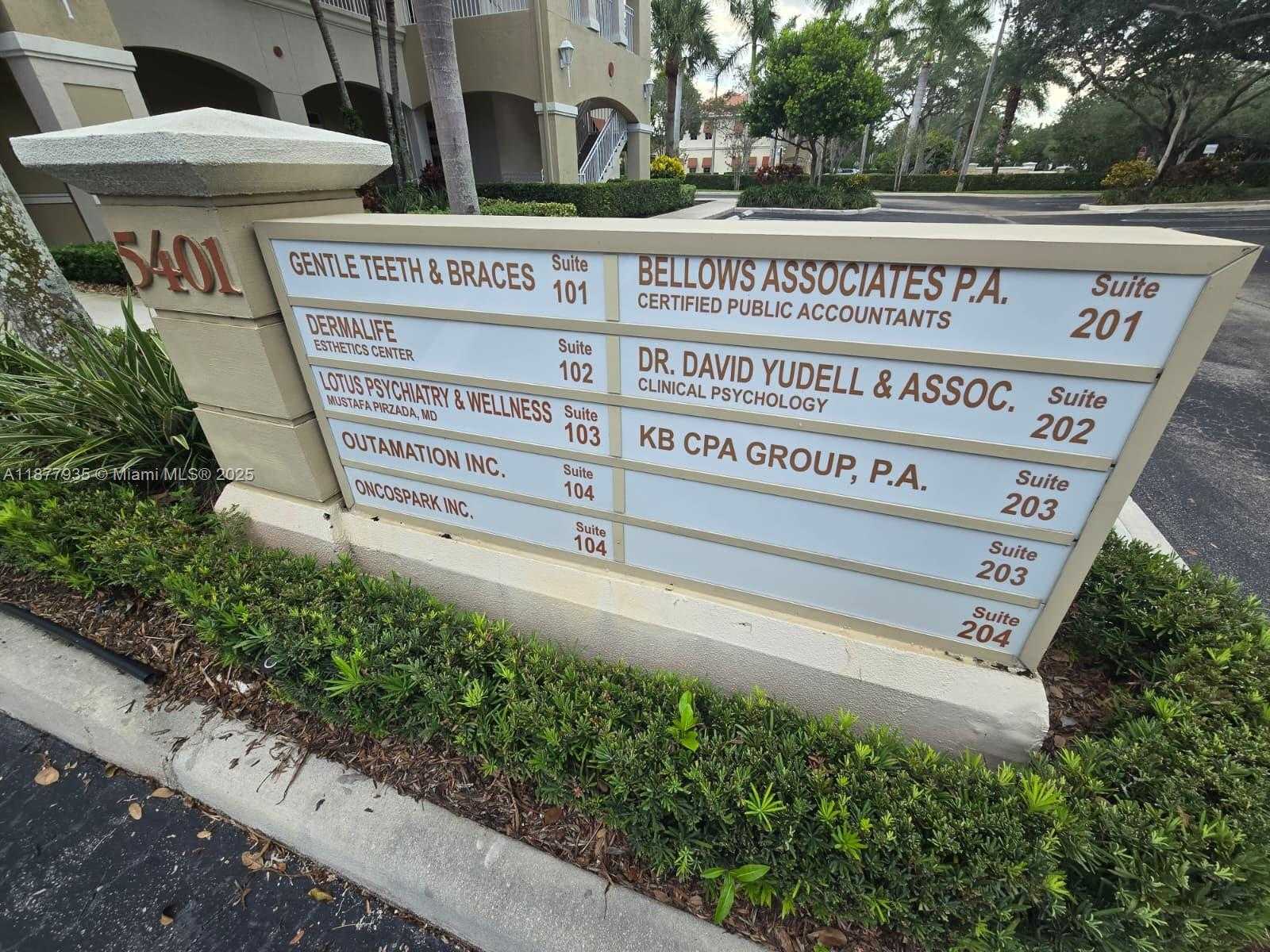 Small Image of 5401 NORTH UNIVERSITY DR #203, Coral Springs Number 3