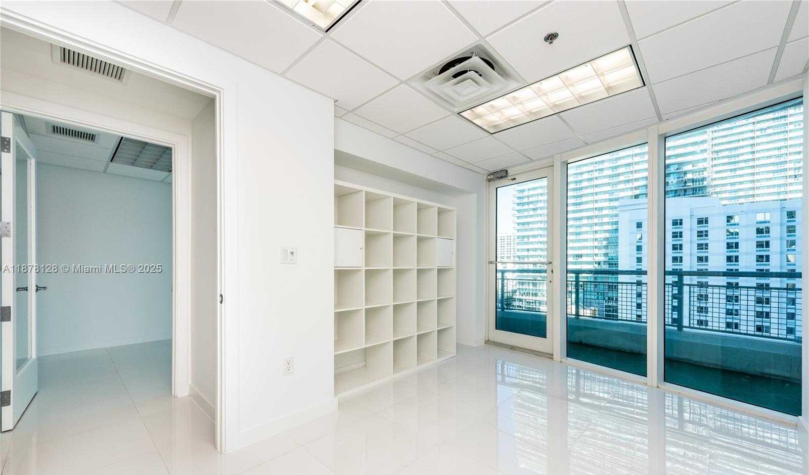 Small Image of 40 SOUTH WEST 13 STREET #902, Miami Number 11