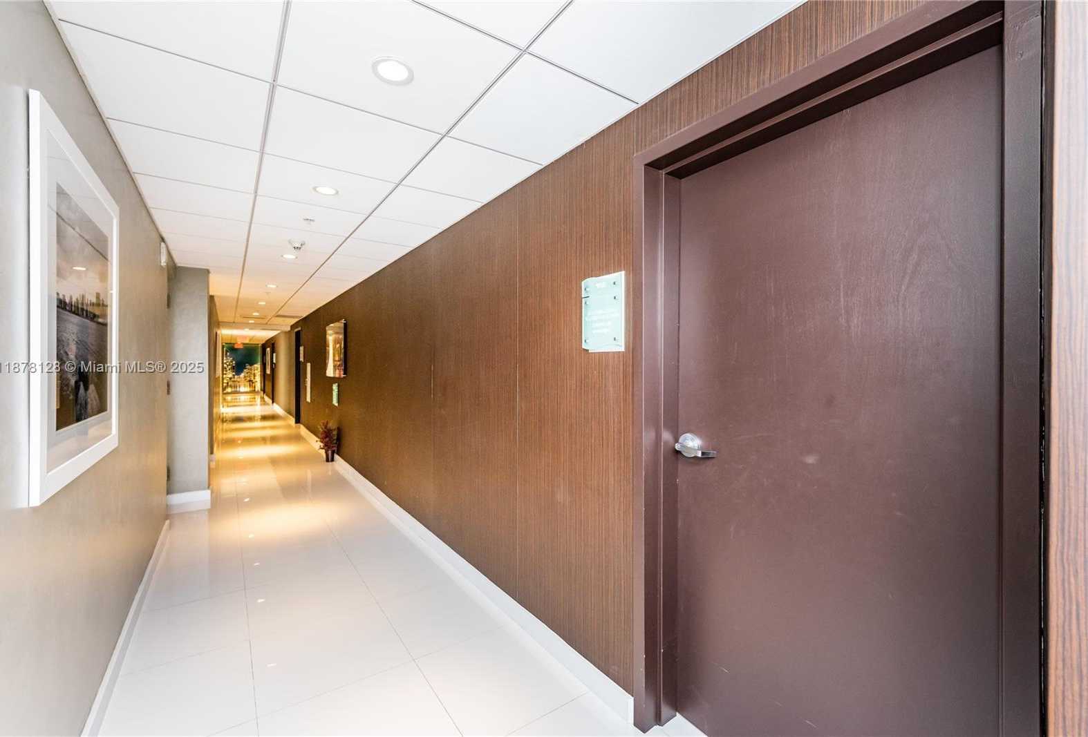 Small Image of 40 SOUTH WEST 13 STREET #902, Miami Number 17