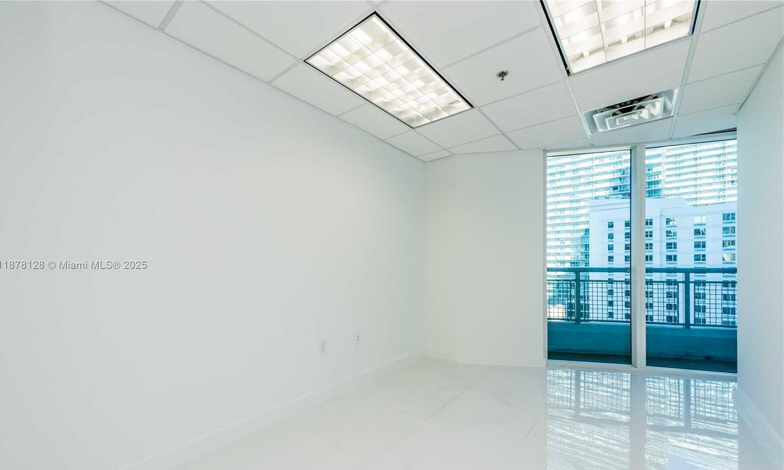 Small Image of 40 SOUTH WEST 13 STREET #902, Miami Number 6