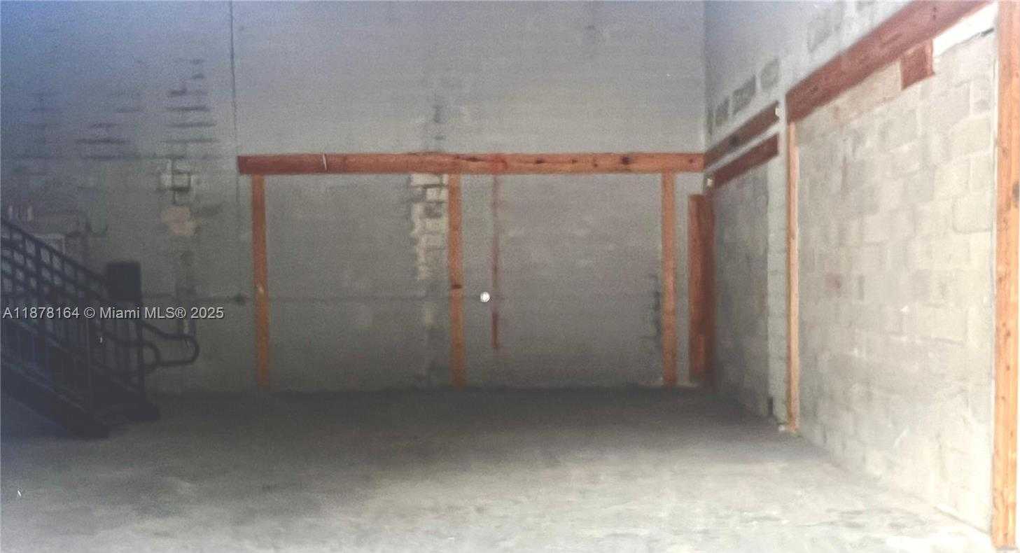 Small Image of 10780 NORTH WEST 138TH ST #D3, Hialeah Gardens Number 10