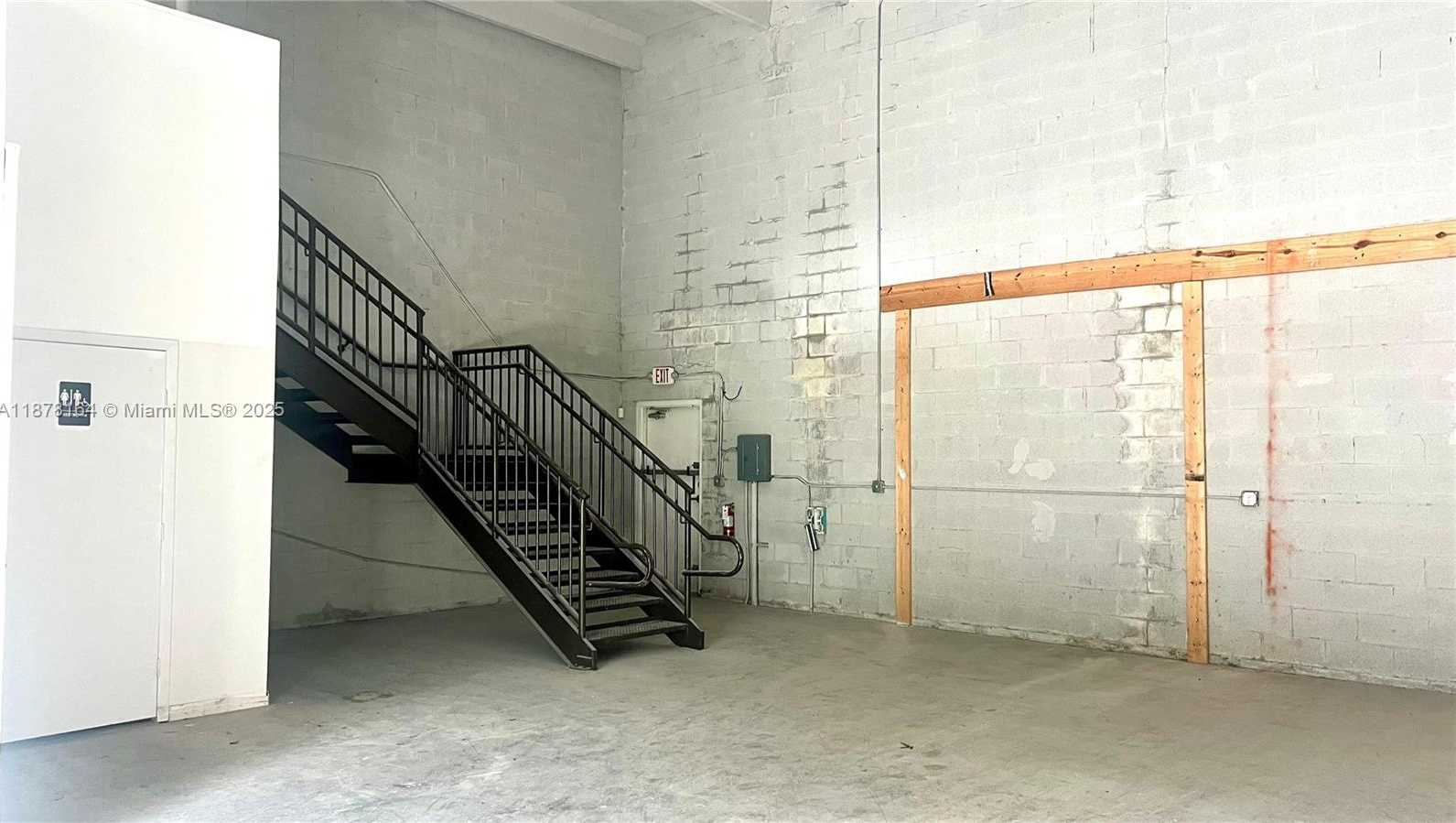 Small Image of 10780 NORTH WEST 138TH ST #D3, Hialeah Gardens Number 16