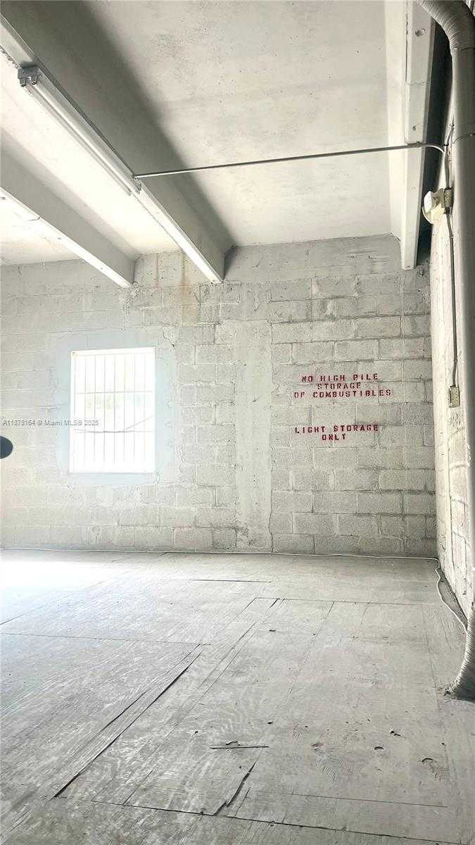 Small Image of 10780 NORTH WEST 138TH ST #D3, Hialeah Gardens Number 30