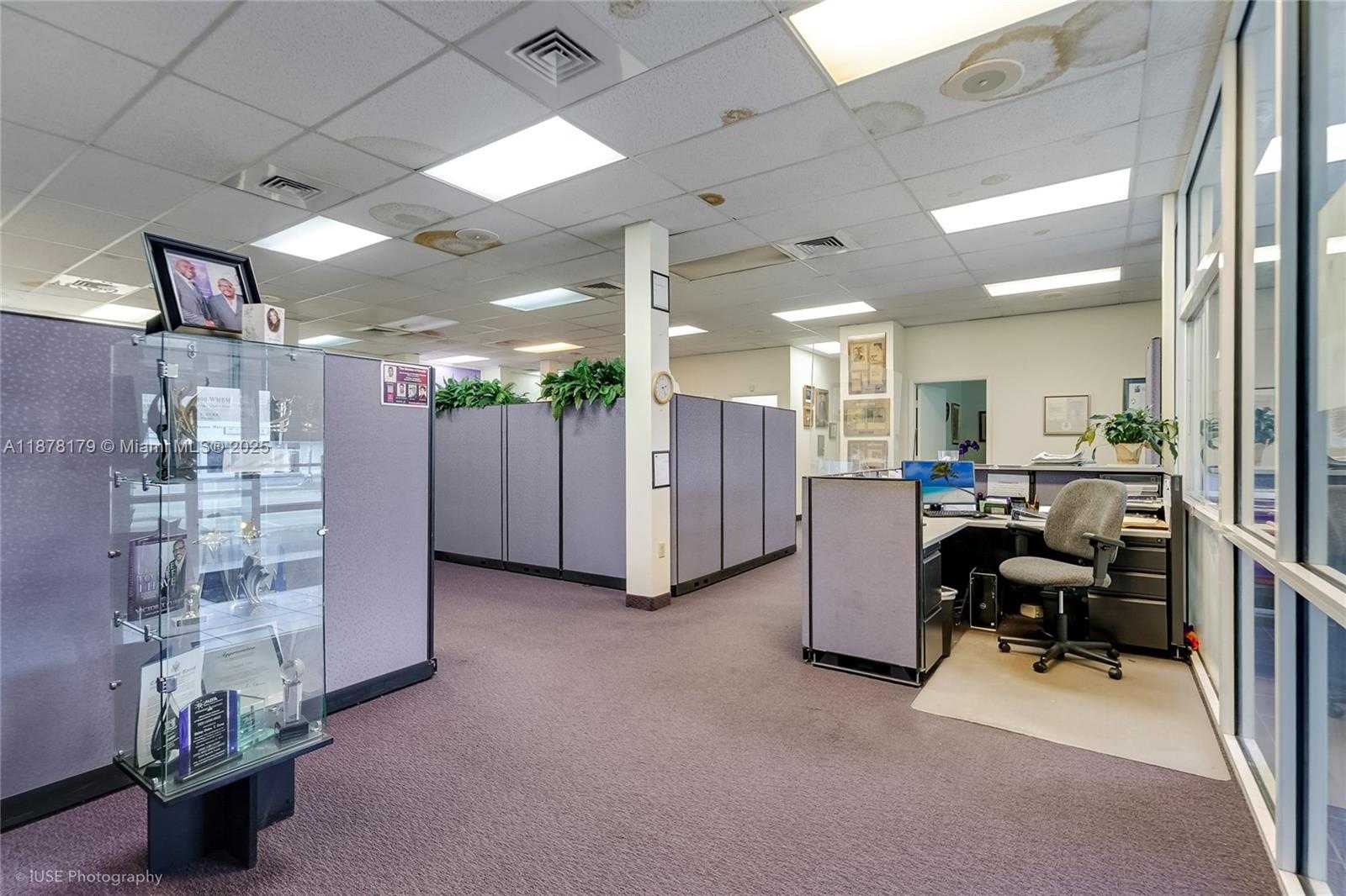 Small Image of 13242 NORTH WEST 7TH AVE, North Miami Number 9