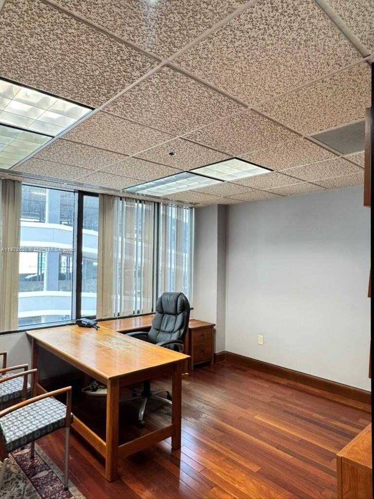 Small Image of 2665 SOUTH BAYSHORE DR #615, Miami Number 13