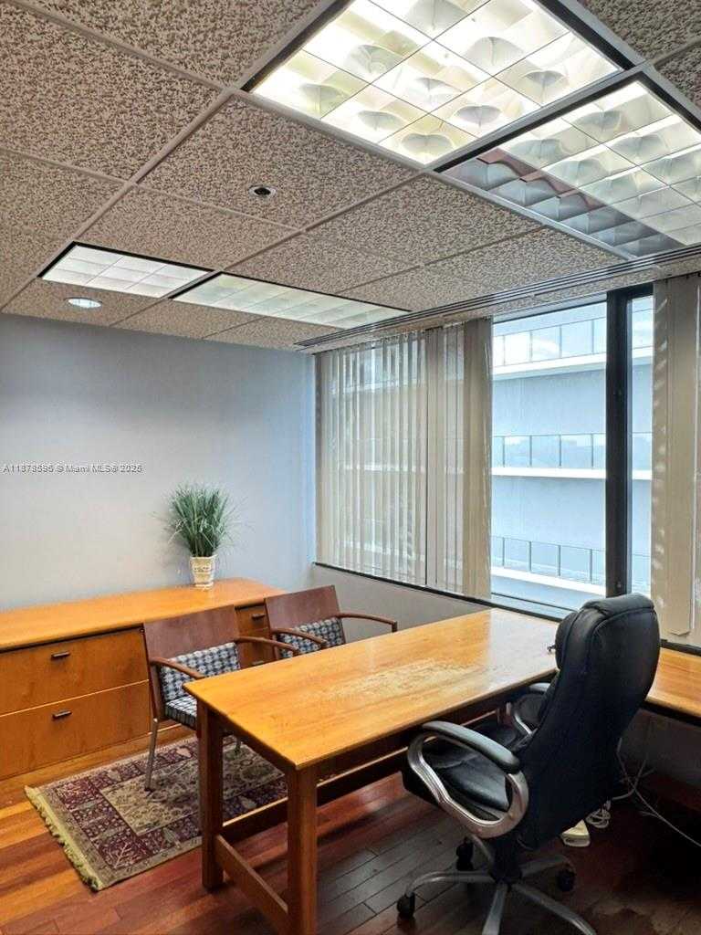 Small Image of 2665 SOUTH BAYSHORE DR #615, Miami Number 14