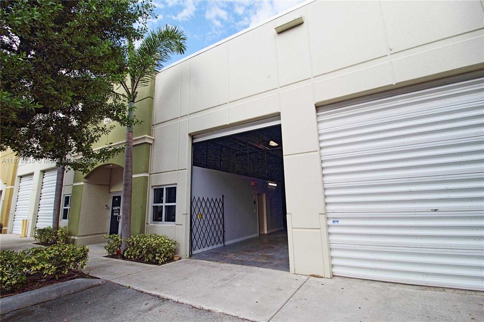 Small Image of 1845 NORTH WEST 112TH AVE #202, Sweetwater Number 4
