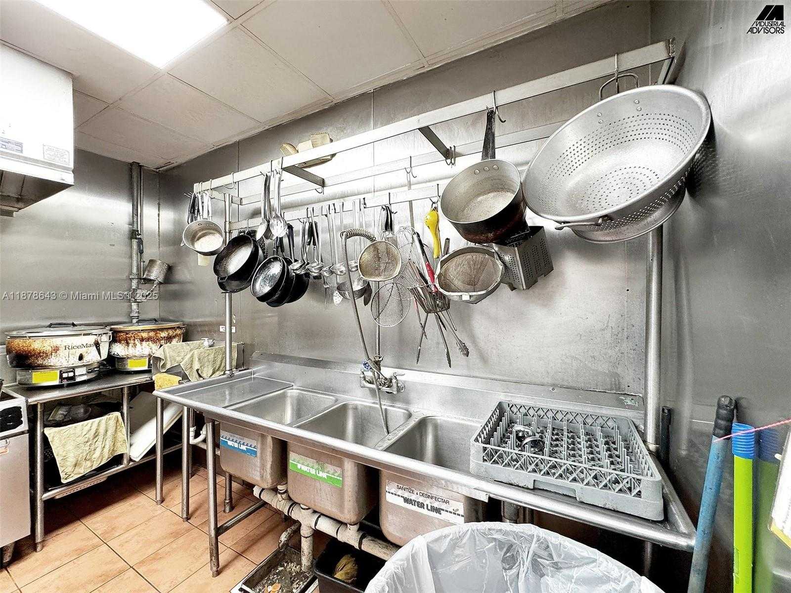 Small Image of 4960 NORTH WEST 165TH ST #B7, Miami Gardens Number 30