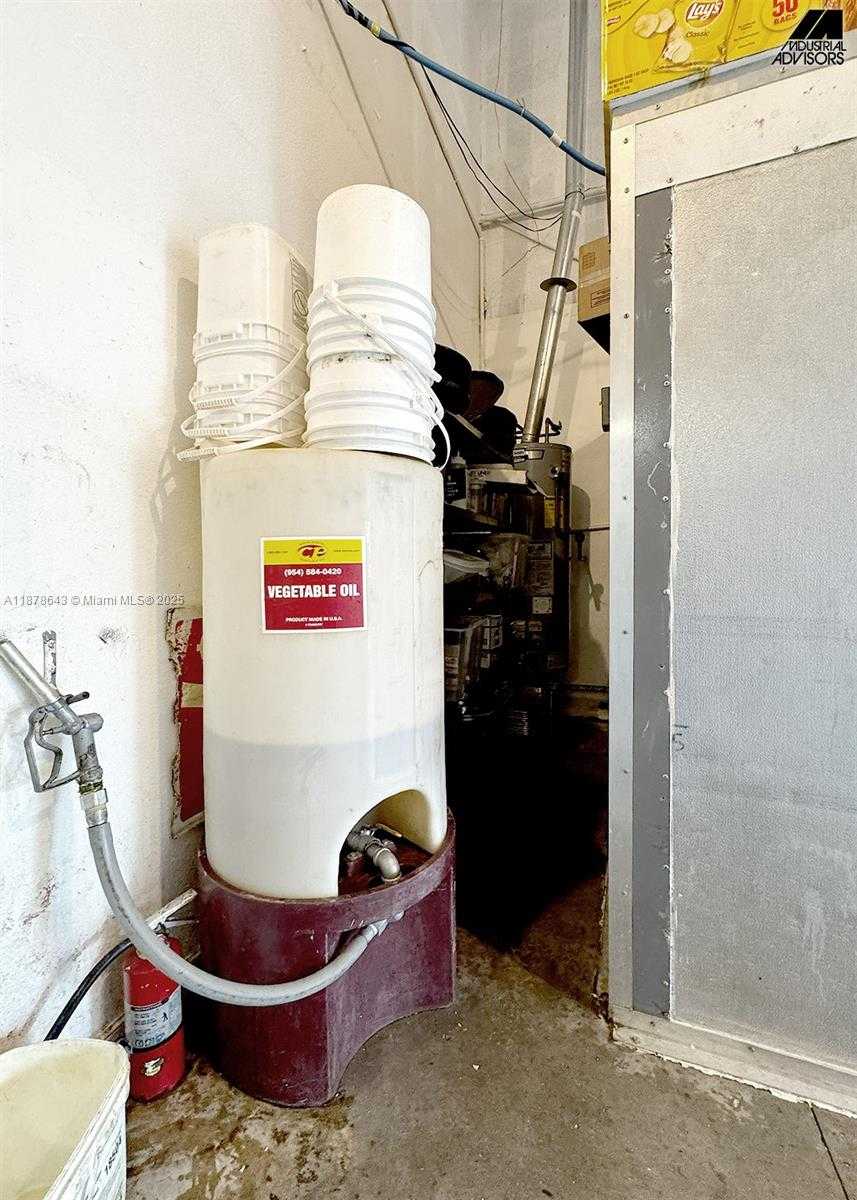 Small Image of 4960 NORTH WEST 165TH ST #B7, Miami Gardens Number 45
