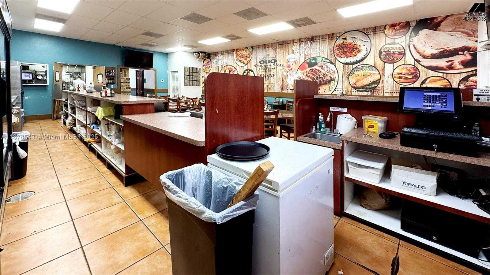 Small Image of 4960 NORTH WEST 165TH ST #B7, Miami Gardens Number 9