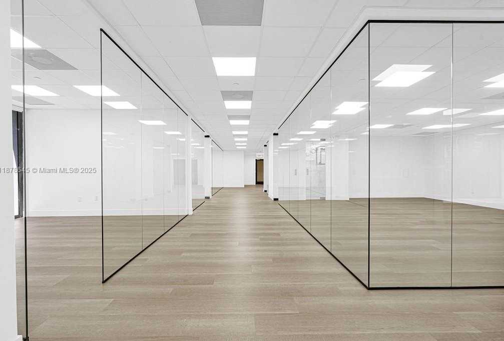 Small Image of 1110 BRICKELL AVE #310A, Miami Number 34