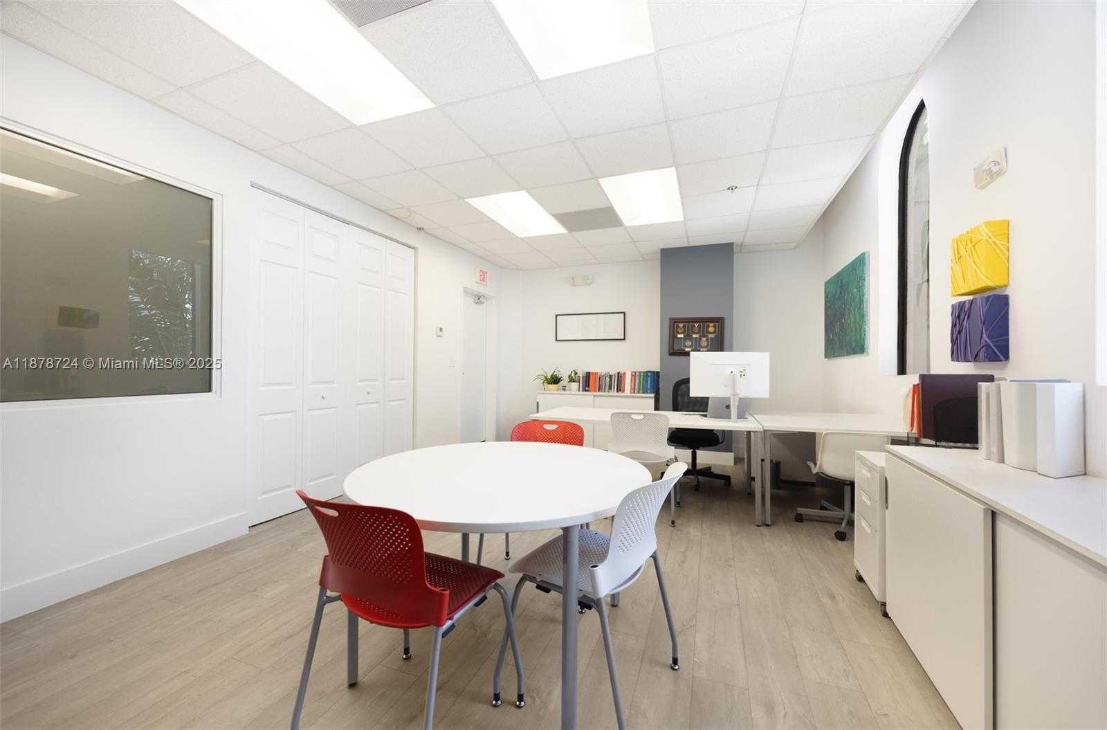 Small Image of 1805 PONCE DE LEON BLVD #310, Coral Gables Number 3