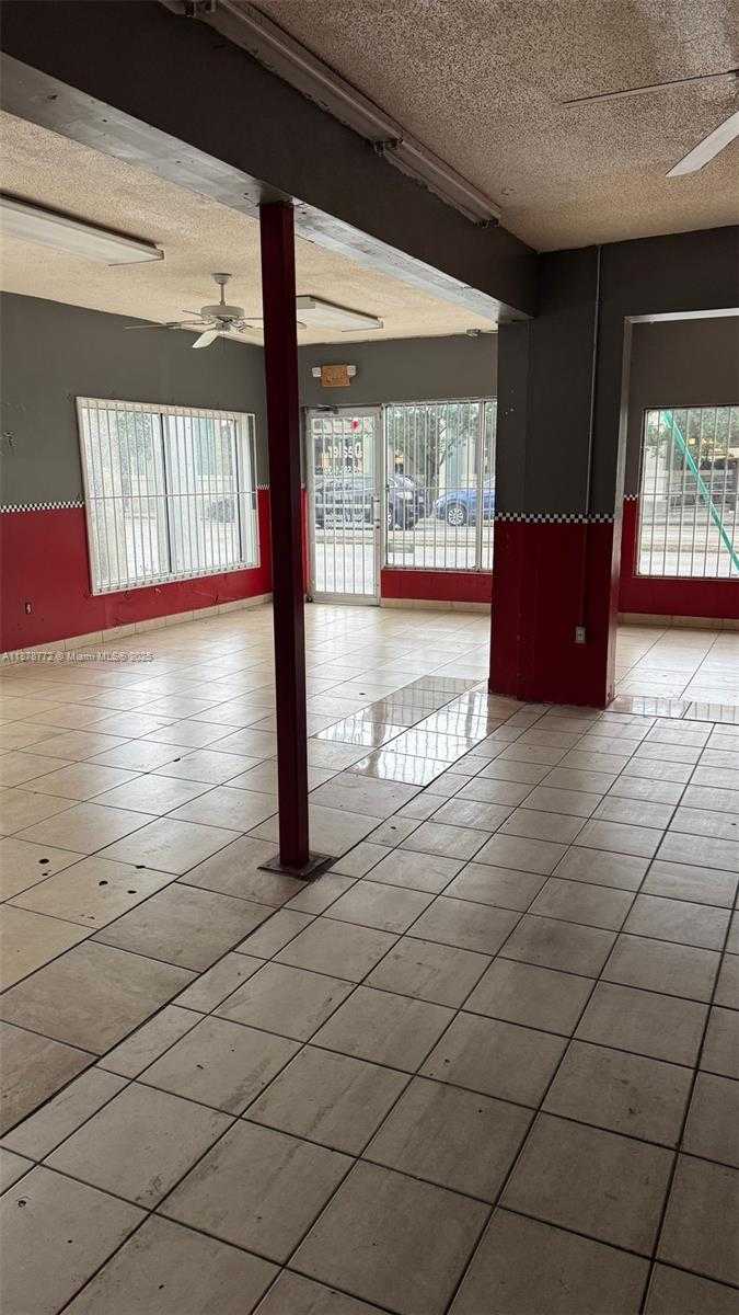 Small Image of 210 SOUTH WEST 22ND AVE, Miami Number 13