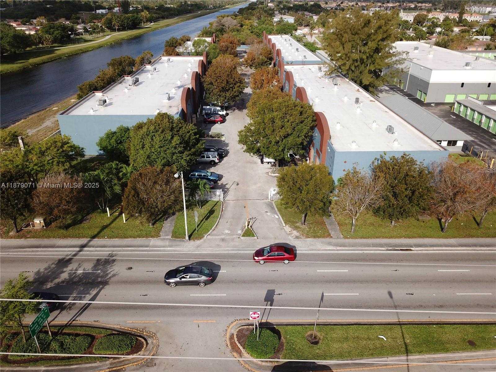 Small Image of 20200 NORTH WEST 2ND AVE #B4, Miami Gardens Number 10