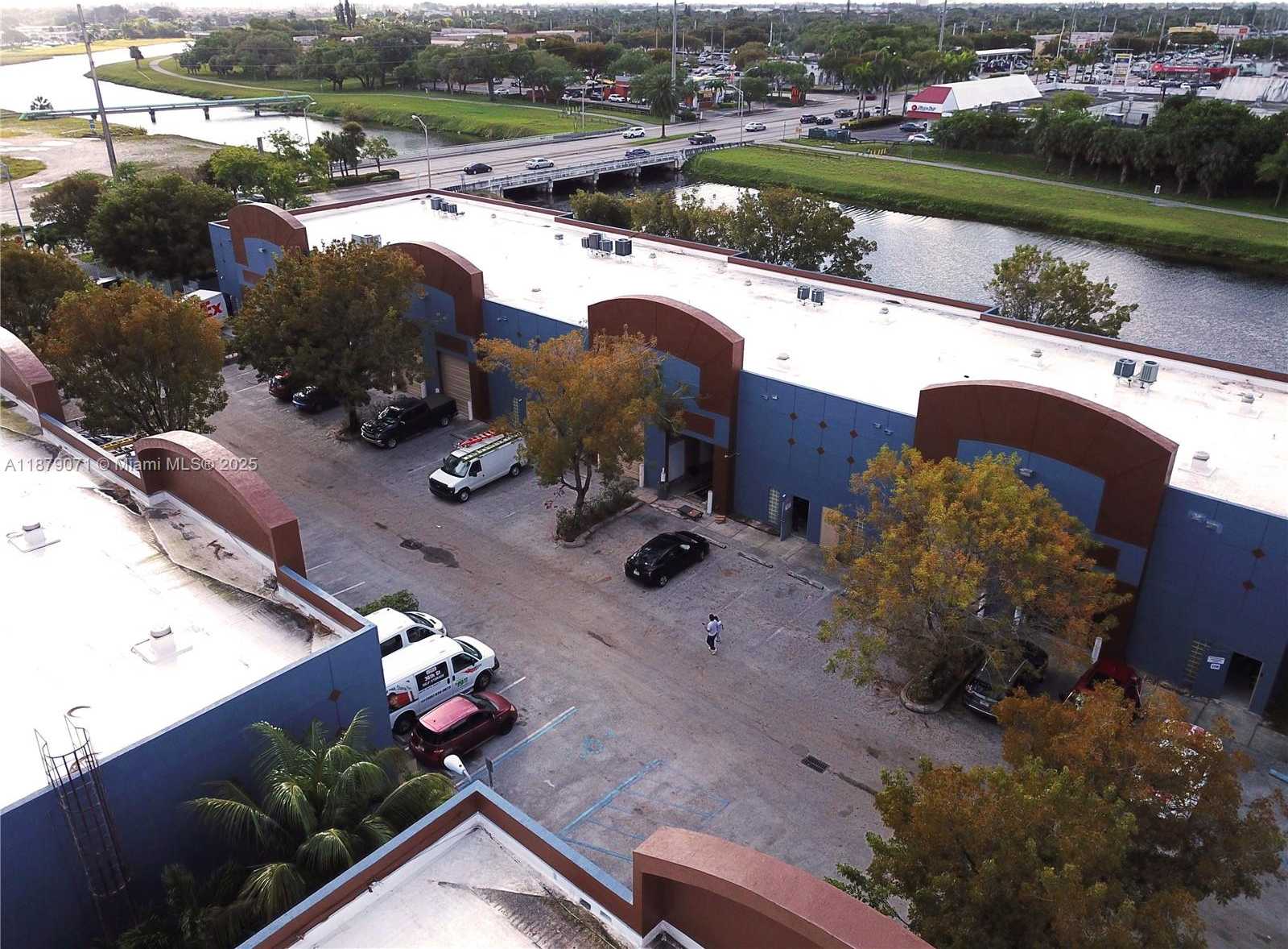 Small Image of 20200 NORTH WEST 2ND AVE #B4, Miami Gardens Number 17