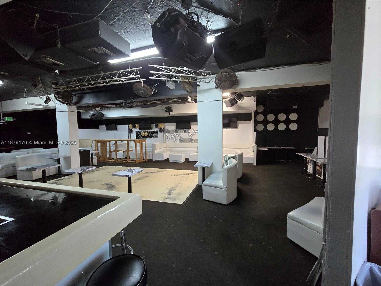 Small Image of 6051 SOUTH WEST 8TH ST, Miami Number 12