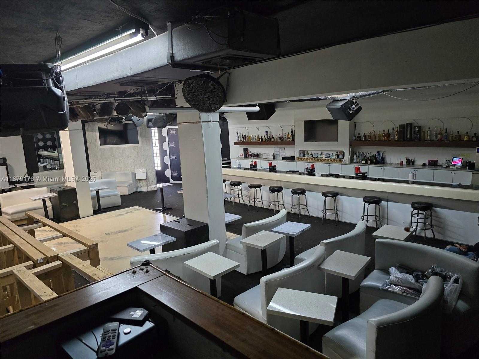 Small Image of 6051 SOUTH WEST 8TH ST, Miami Number 16