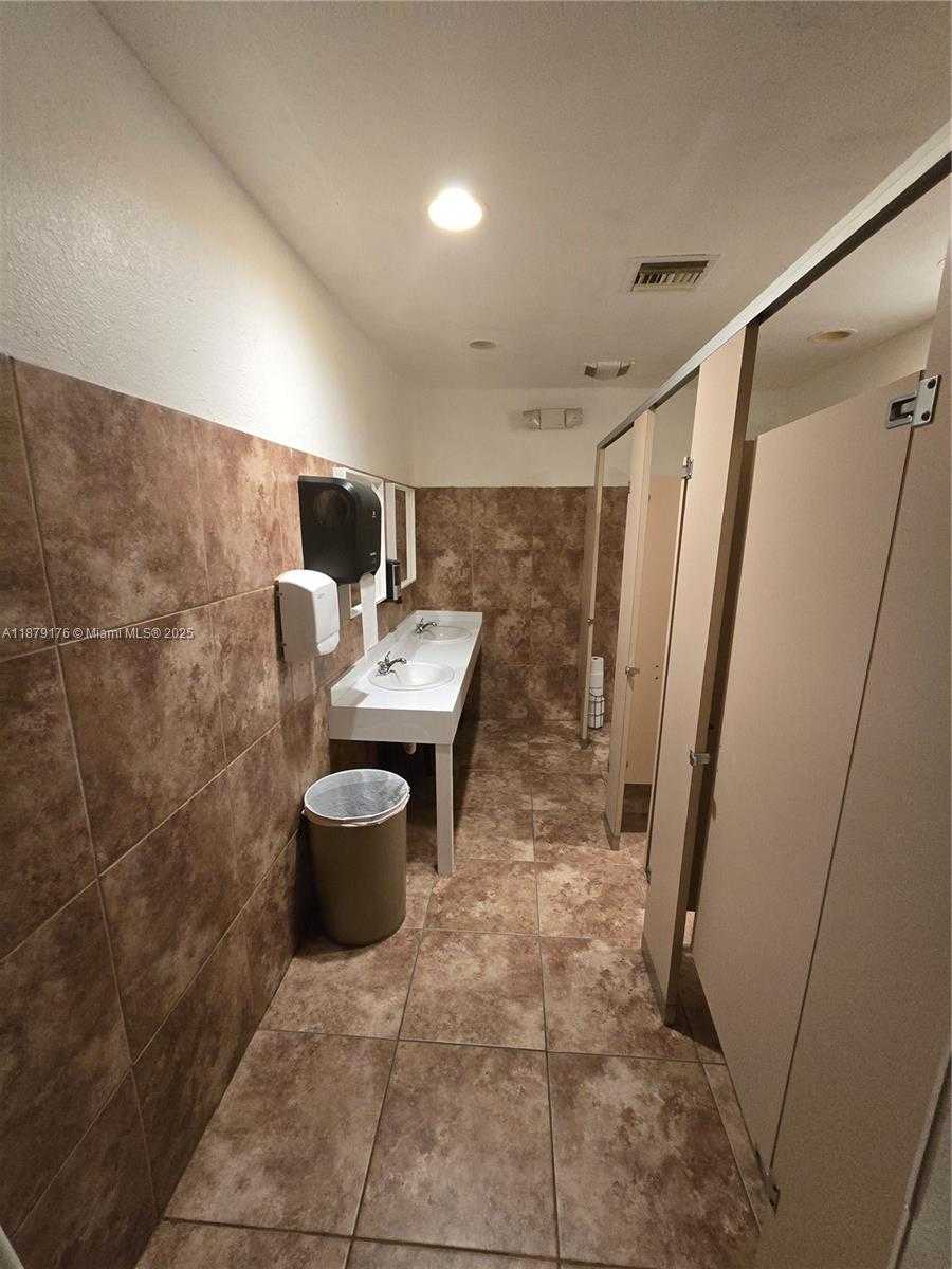 Small Image of 6051 SOUTH WEST 8TH ST, Miami Number 17