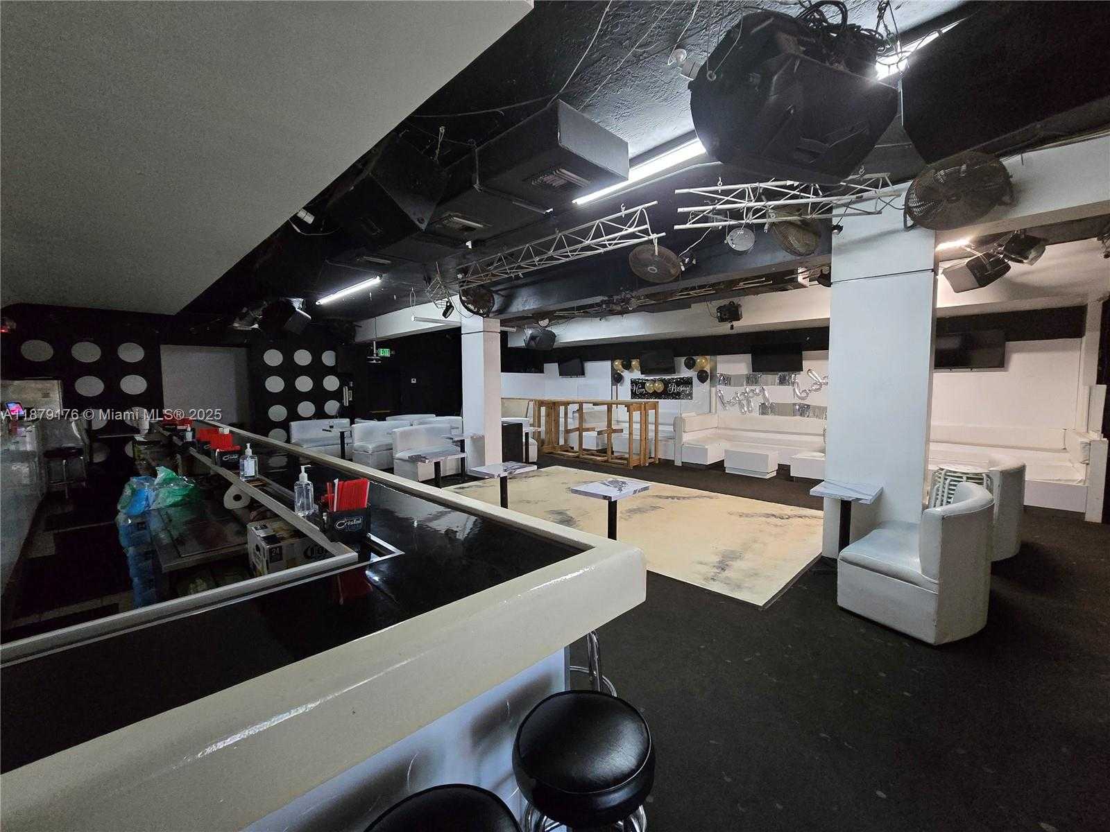 Small Image of 6051 SOUTH WEST 8TH ST, Miami Number 3