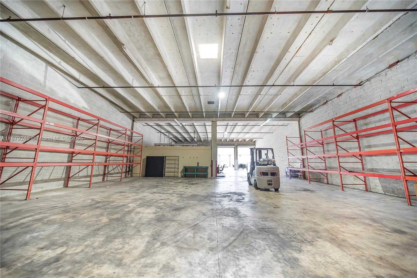 Small Image of 3018 NORTH WEST 79TH AVE #3018, Doral Number 13