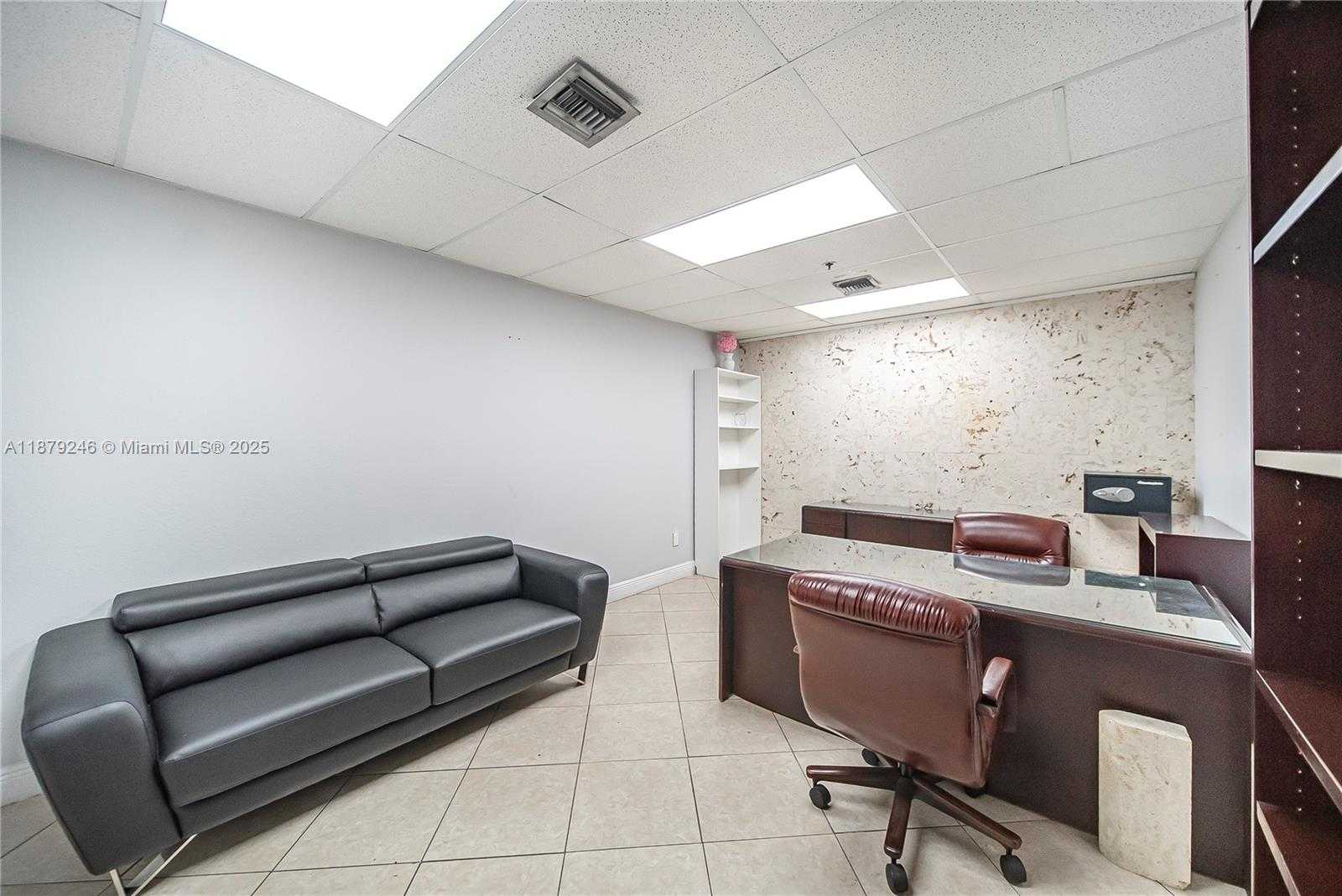 Small Image of 3018 NORTH WEST 79TH AVE #3018, Doral Number 33