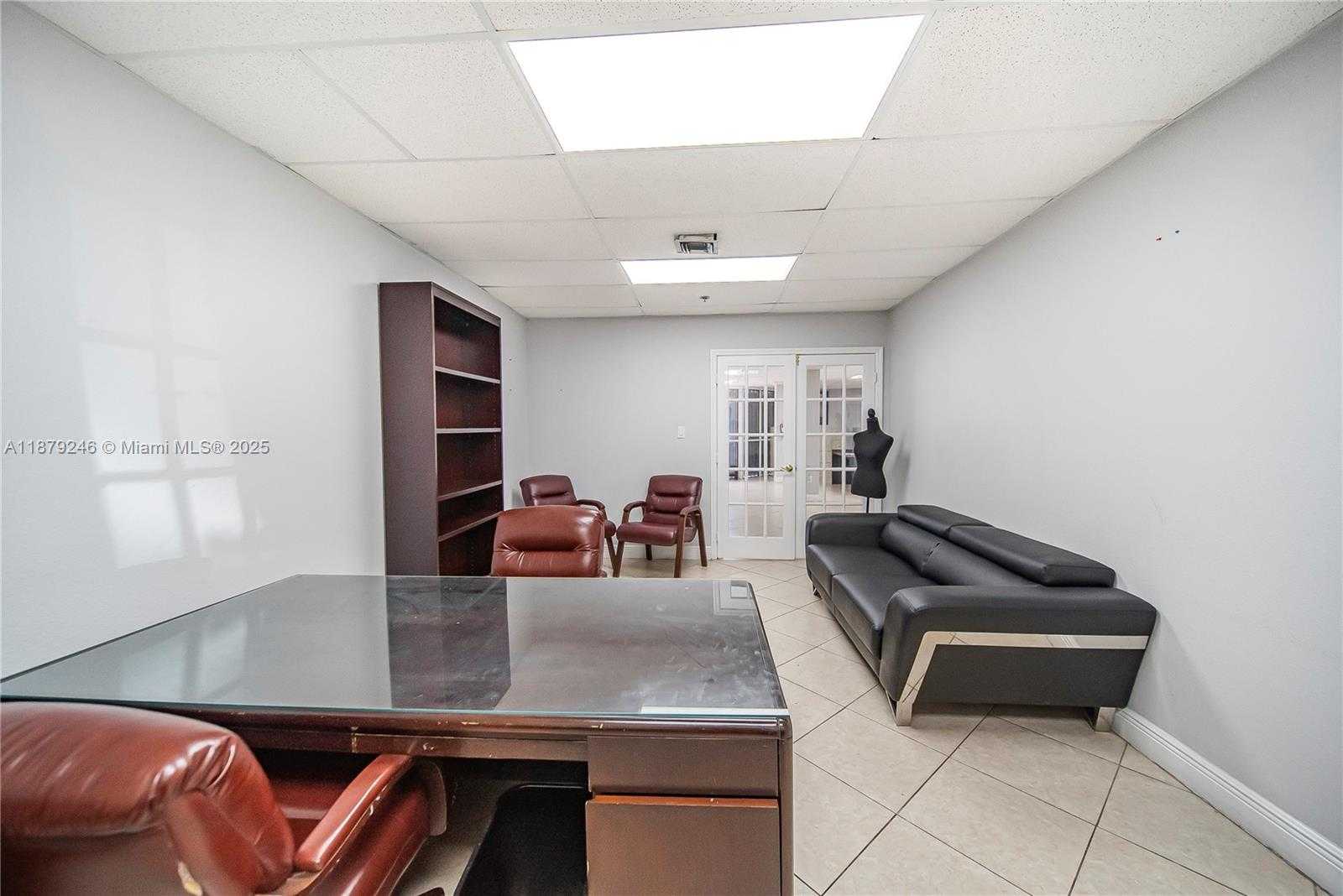 Small Image of 3018 NORTH WEST 79TH AVE #3018, Doral Number 35