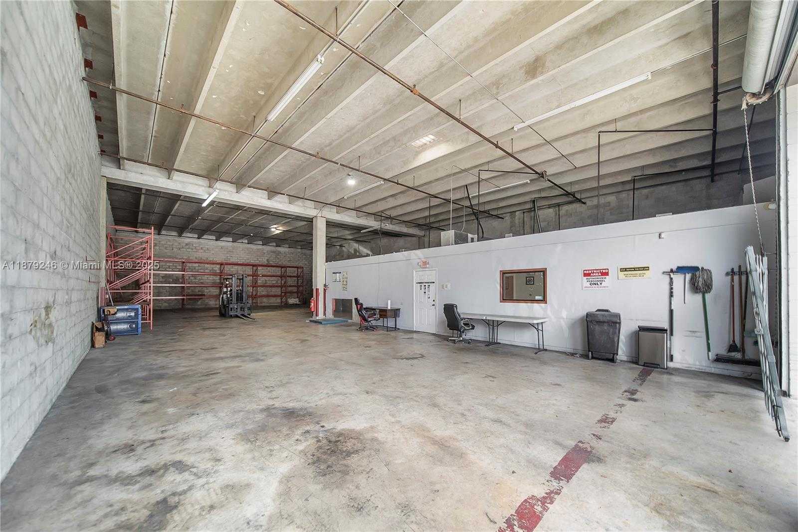Small Image of 3018 NORTH WEST 79TH AVE #3018, Doral Number 5