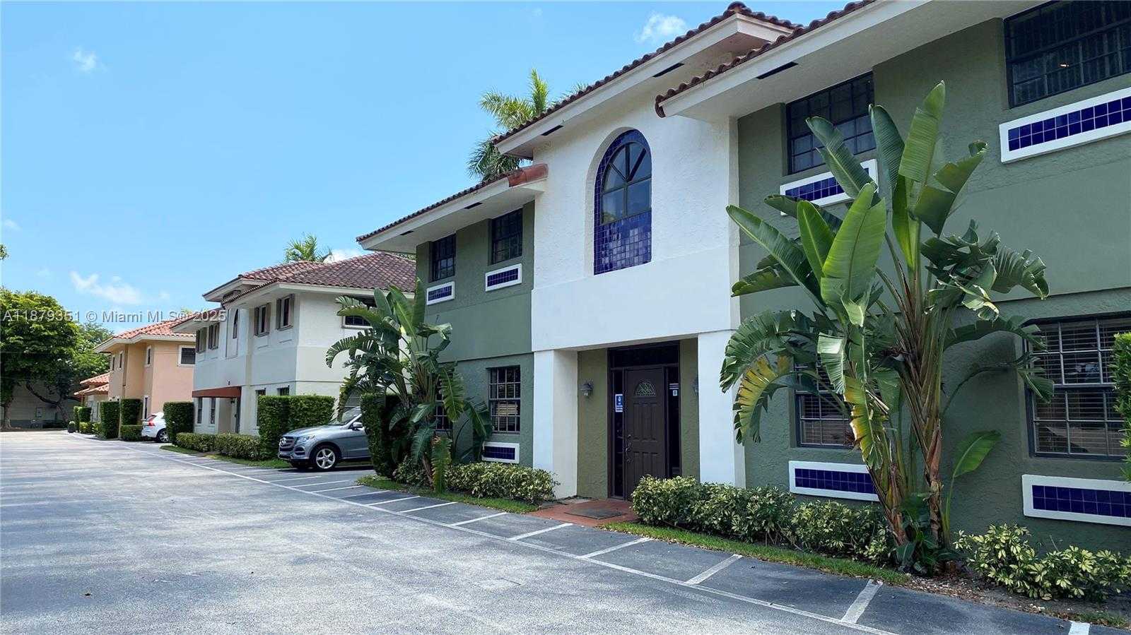 Small Image of 805 EAST HILLSBORO BLVD #102, Deerfield Beach Number 2