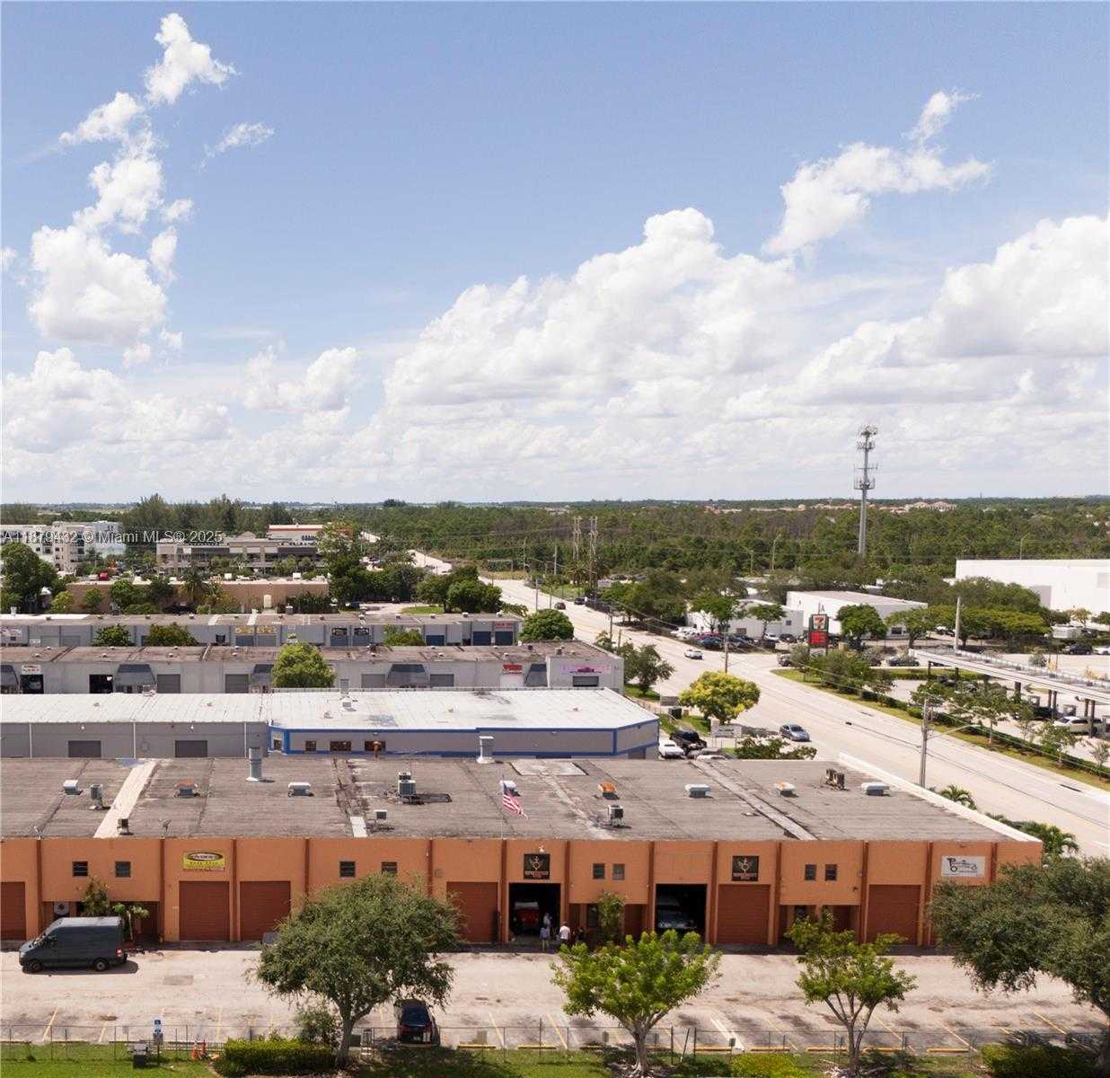 Small Image of 12438 SOUTH WEST 128TH ST #5, Miami Number 2