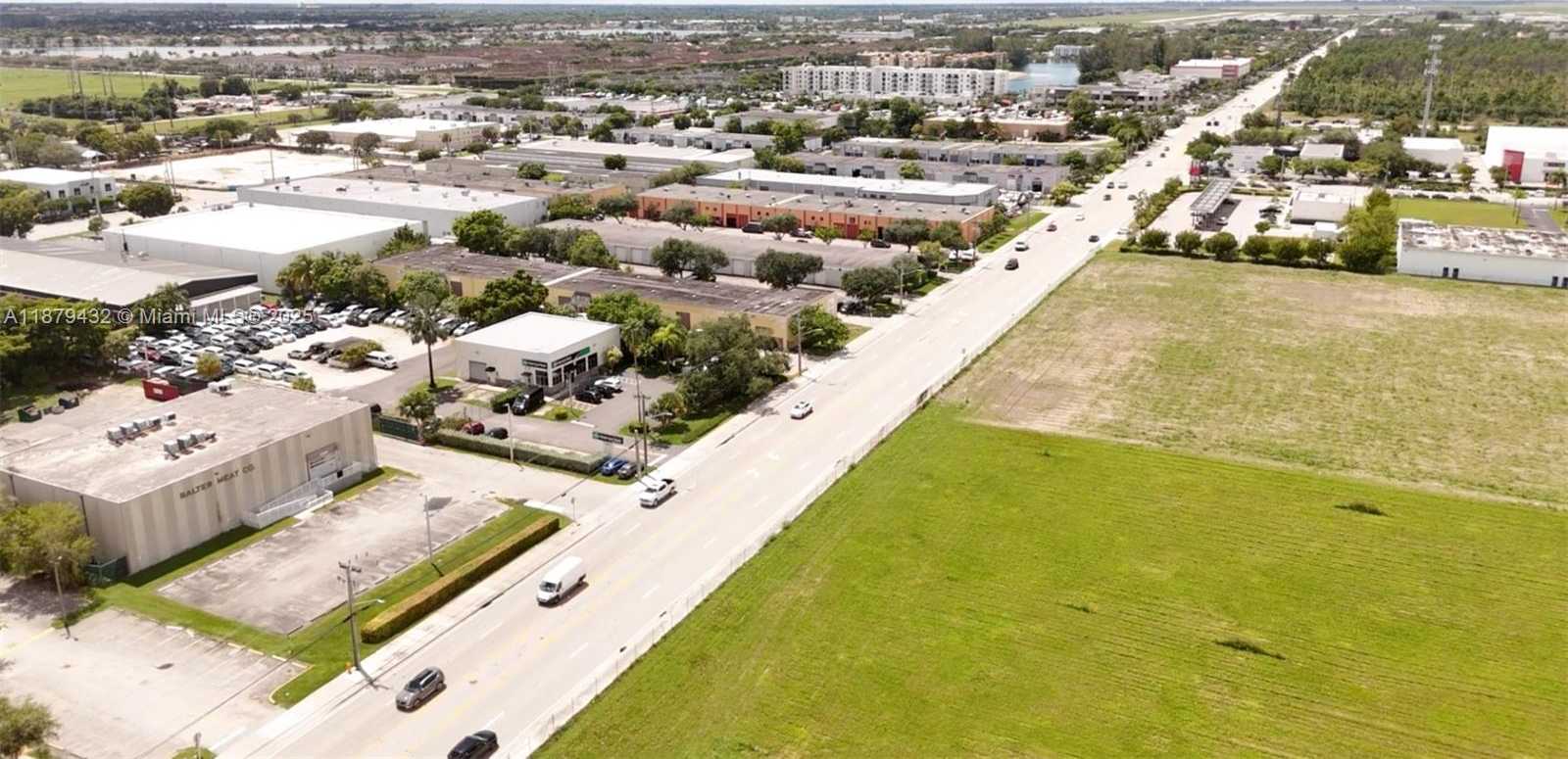 Small Image of 12438 SOUTH WEST 128TH ST #5, Miami Number 7