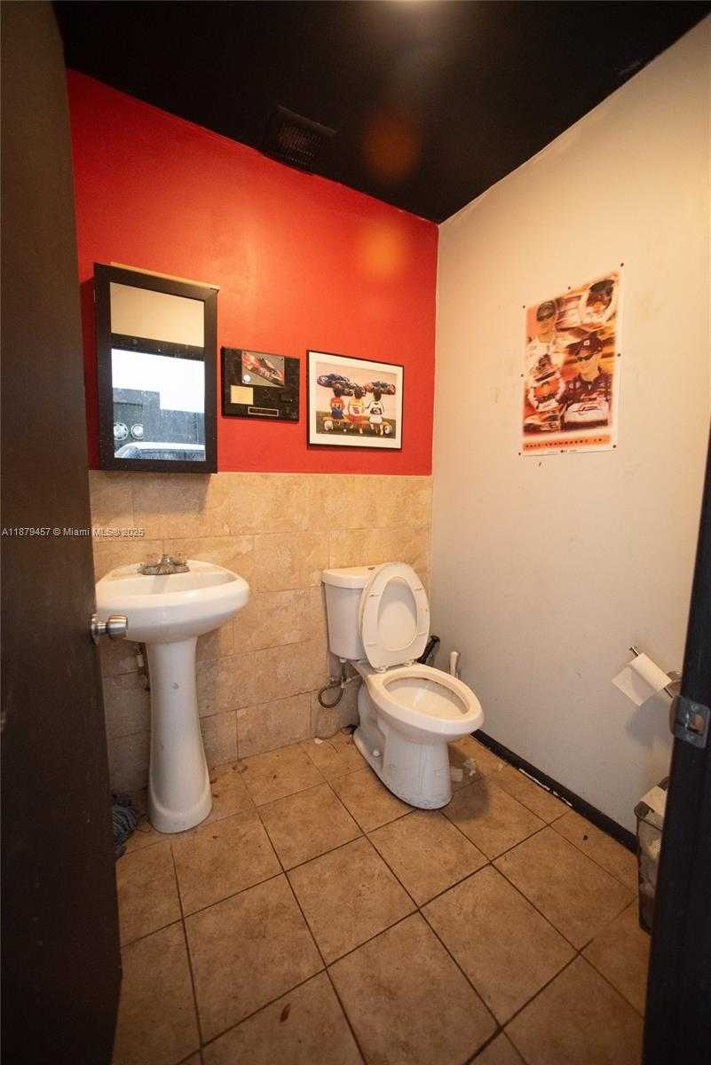 Small Image of 12436 SOUTH WEST 128TH ST #3 & 4, Miami Number 6