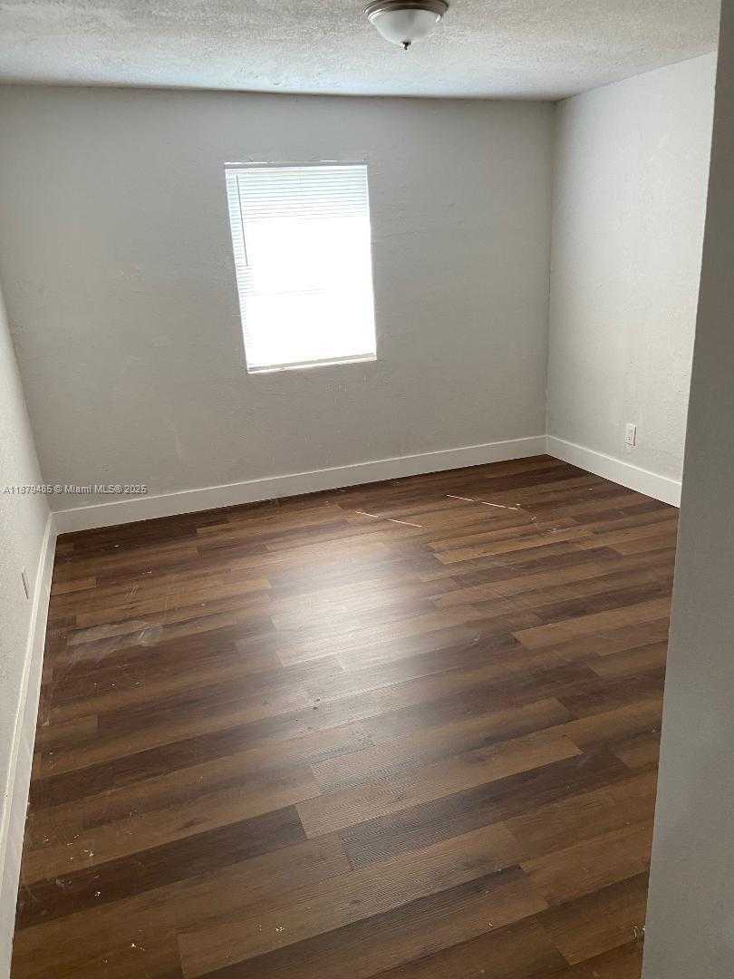 Small Image of 5311 NORTH EAST 10TH AVE, Deerfield Beach Number 17