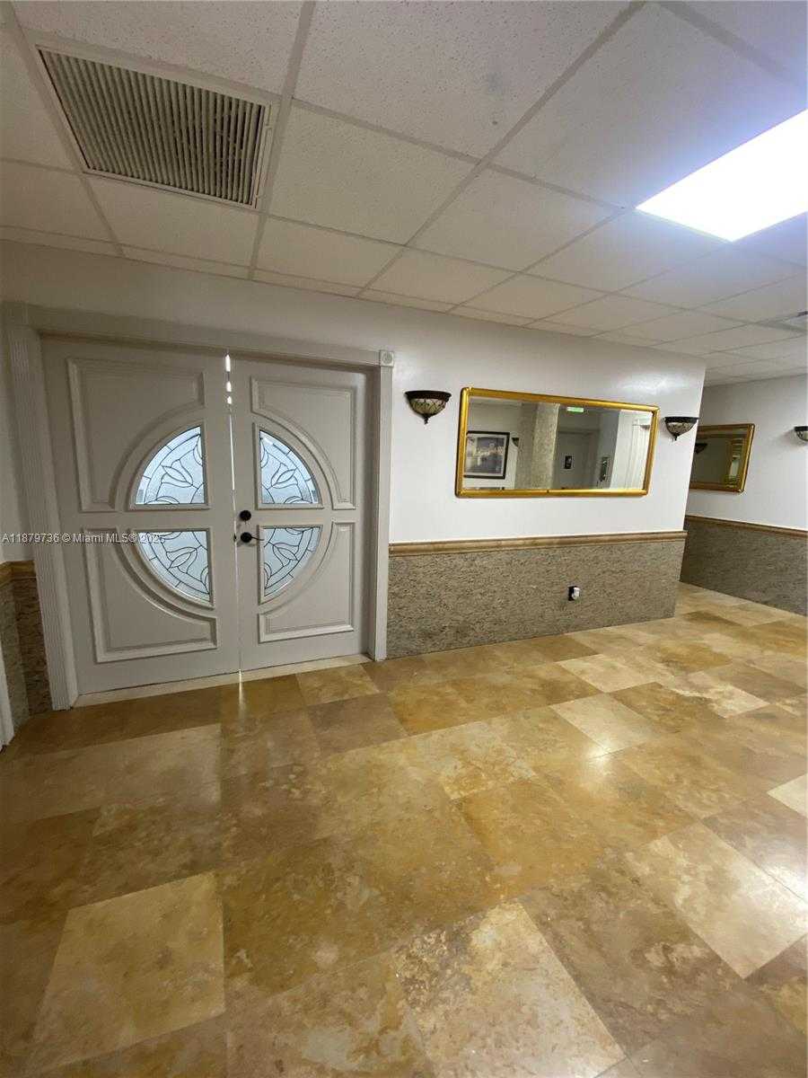 Small Image of 11504 WEST SAMPLE RD, Coral Springs Number 10