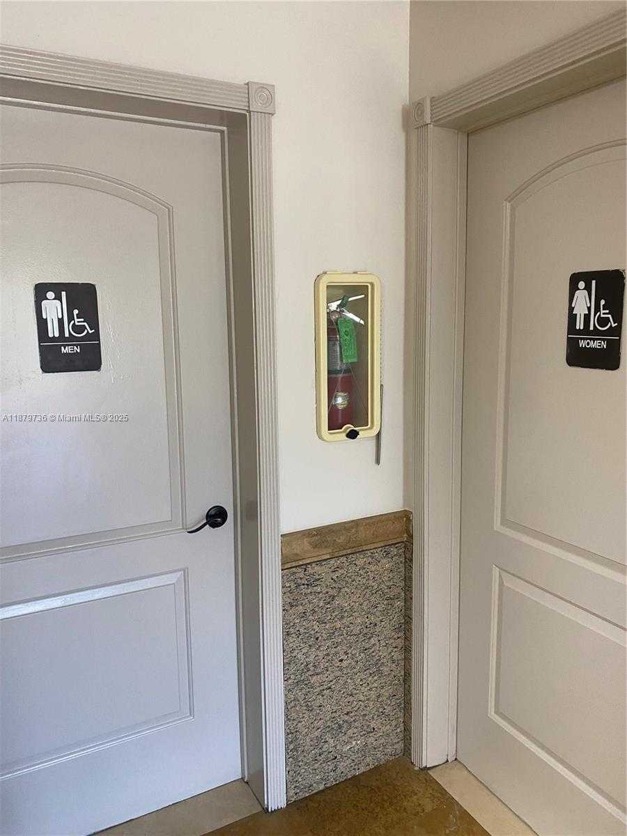 Small Image of 11504 WEST SAMPLE RD, Coral Springs Number 13