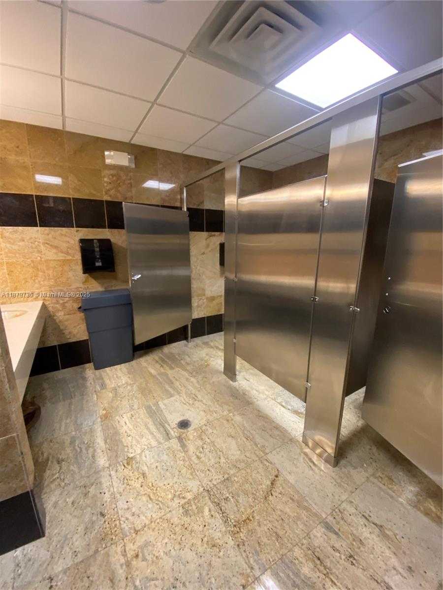 Small Image of 11504 WEST SAMPLE RD, Coral Springs Number 16