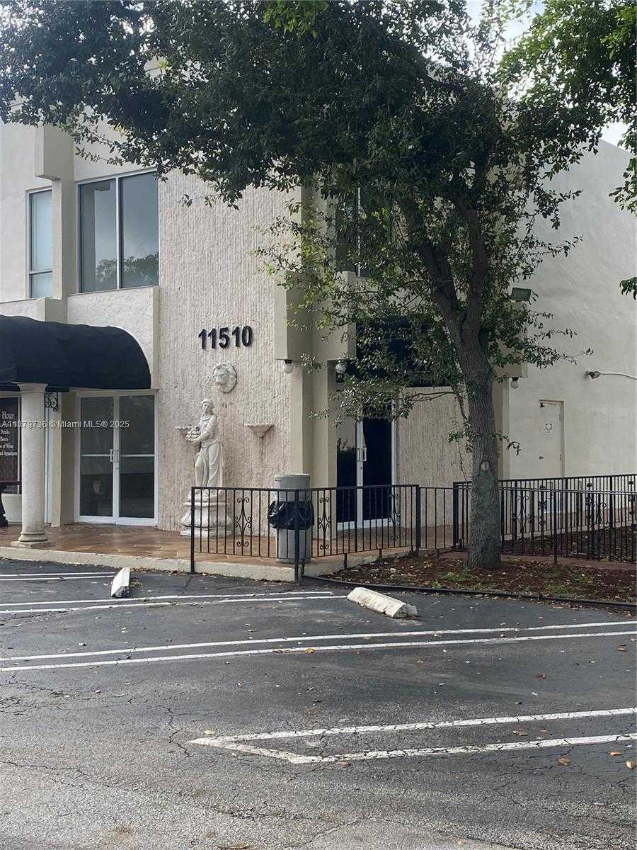 Small Image of 11504 WEST SAMPLE RD, Coral Springs Number 2