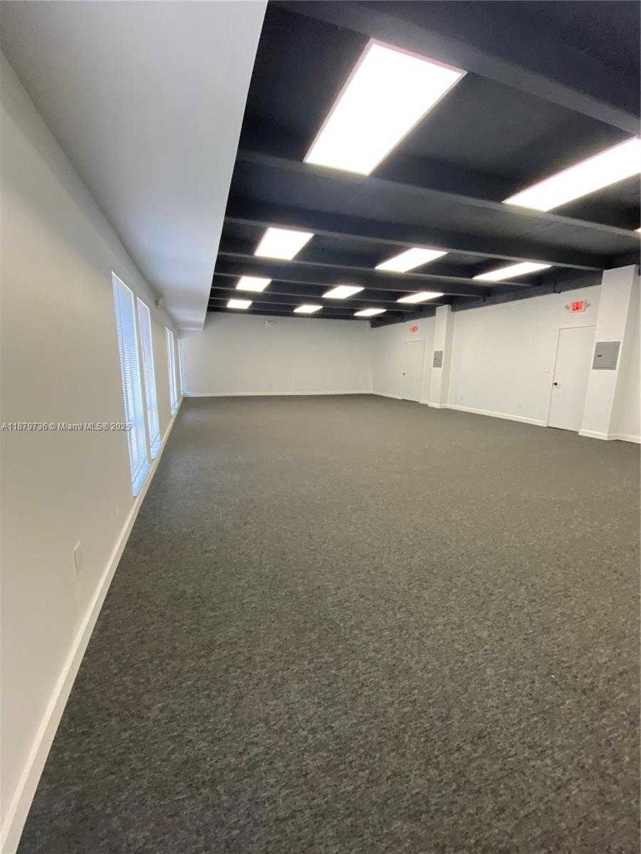 Small Image of 11504 WEST SAMPLE RD, Coral Springs Number 20