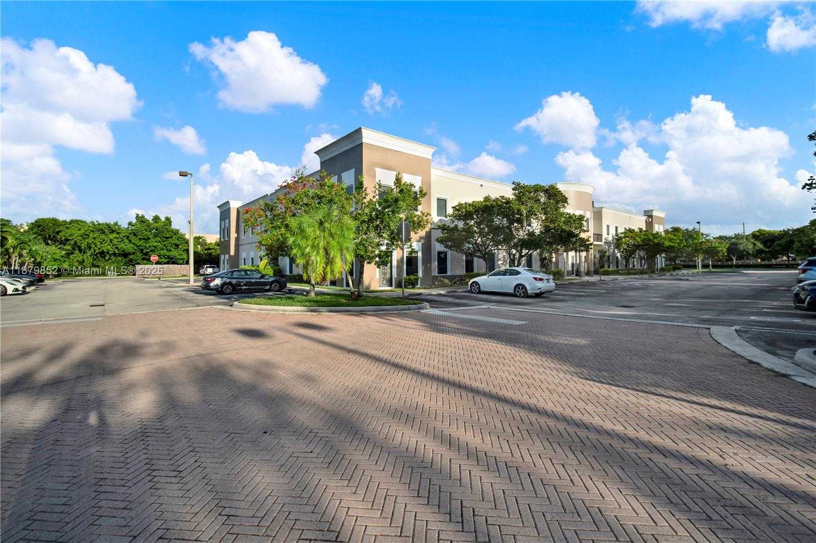 Small Image of 13595 SOUTH WEST 134TH AVE #207, Miami Number 25