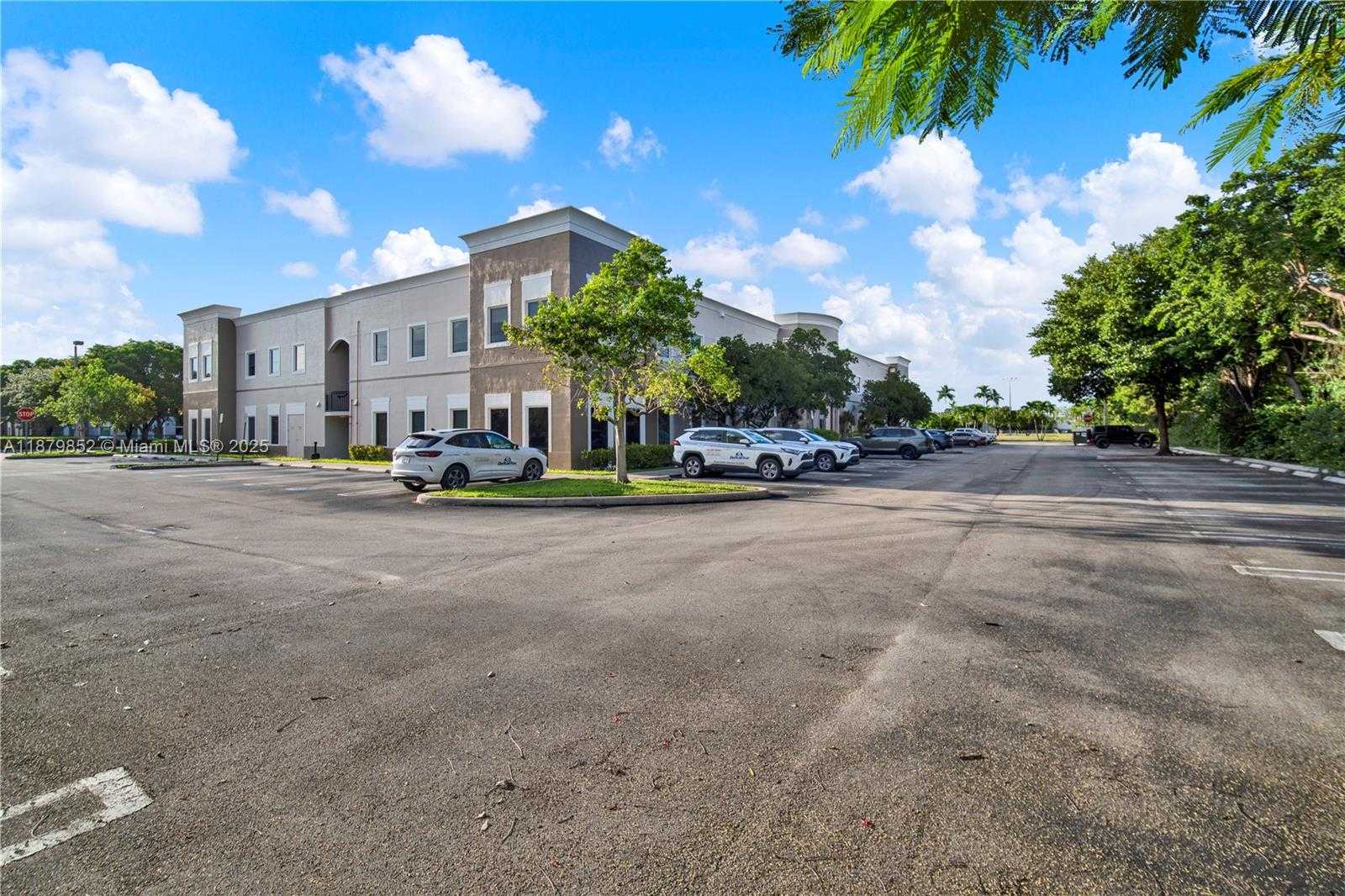 Small Image of 13595 SOUTH WEST 134TH AVE #207, Miami Number 27
