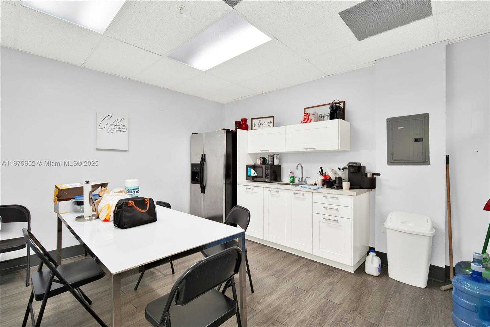 Small Image of 13595 SOUTH WEST 134TH AVE #207, Miami Number 9