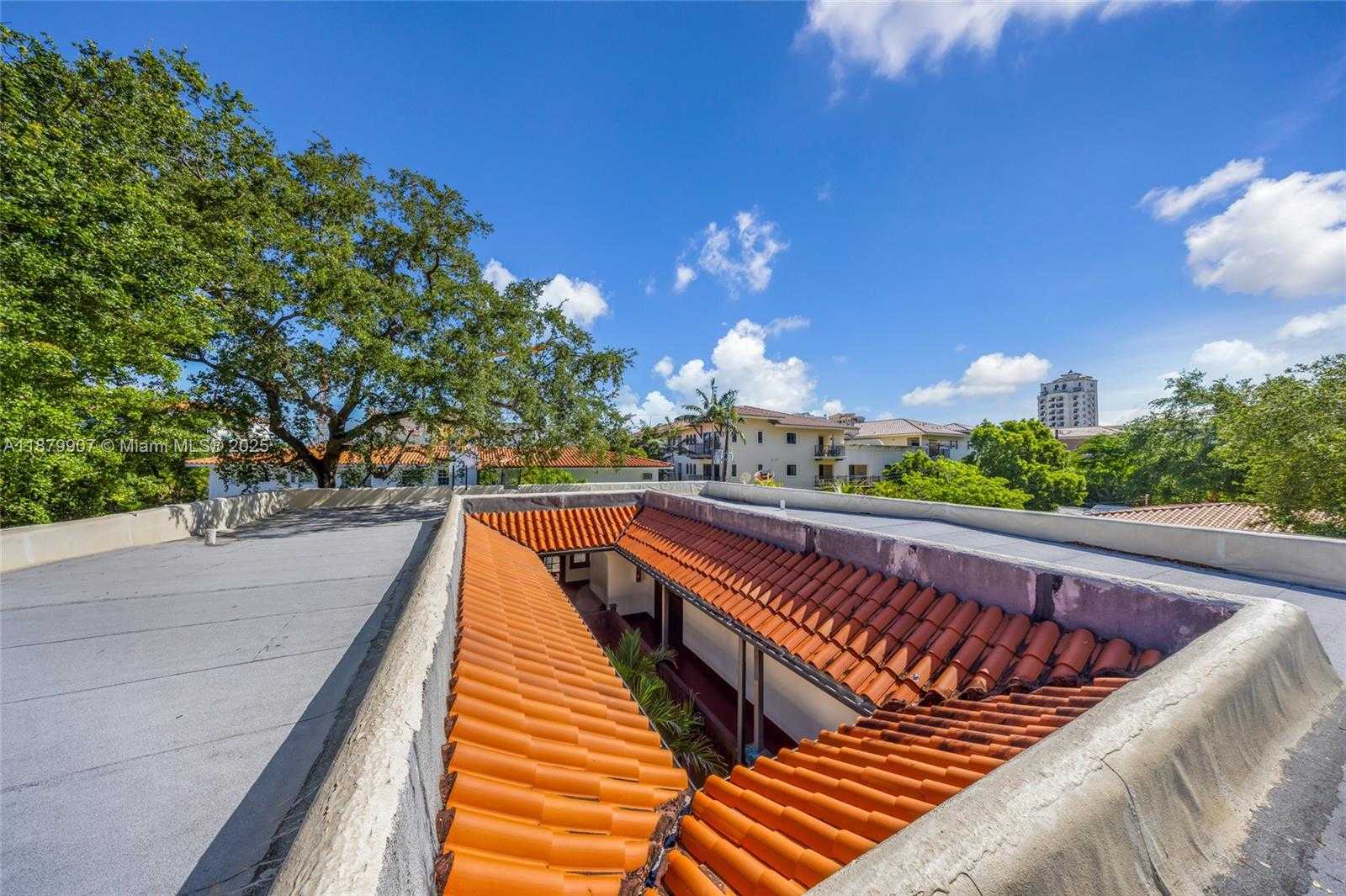 Small Image of 315 NAVARRE AVE, Coral Gables Number 12