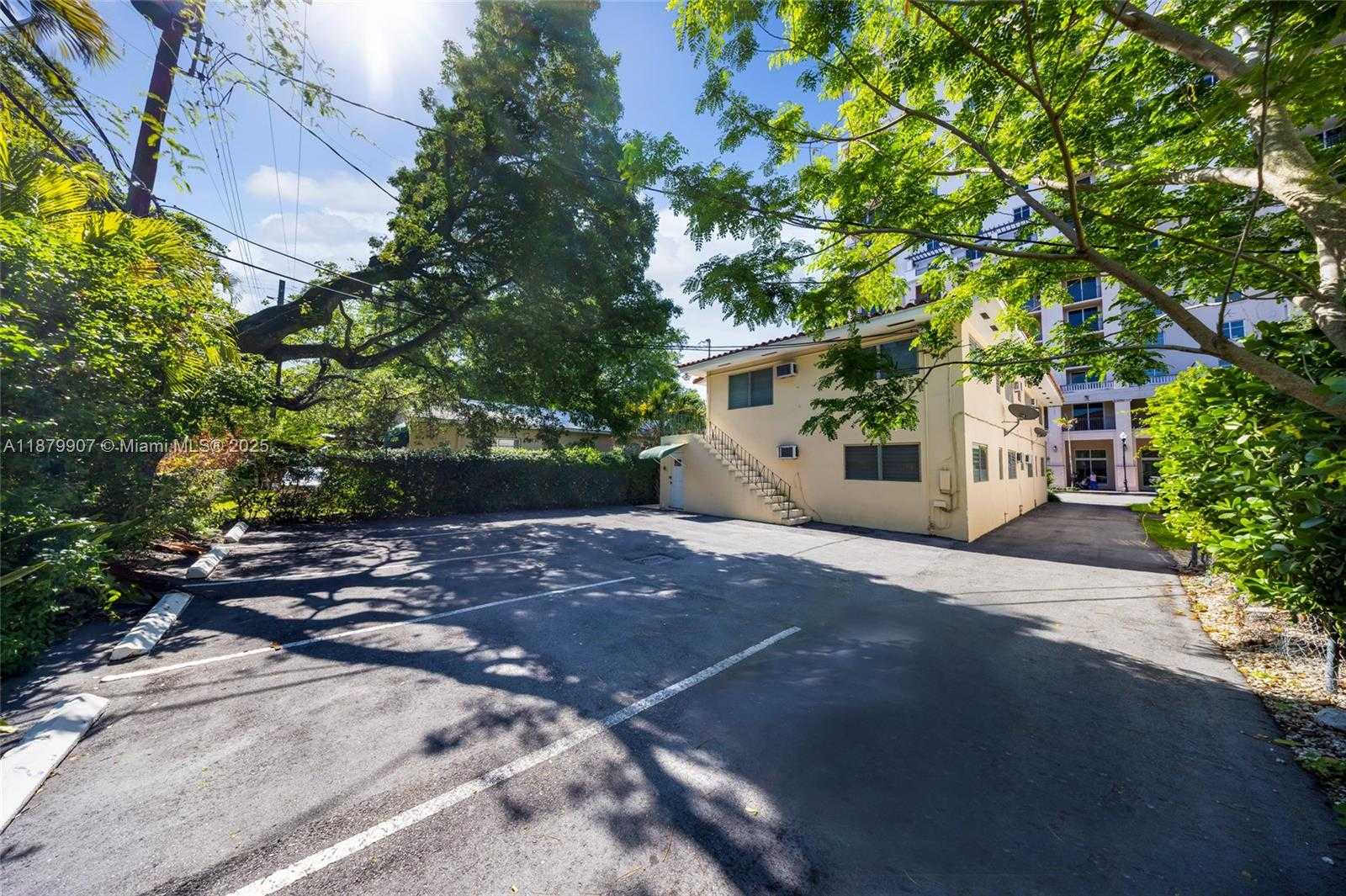 Small Image of 315 NAVARRE AVE, Coral Gables Number 26