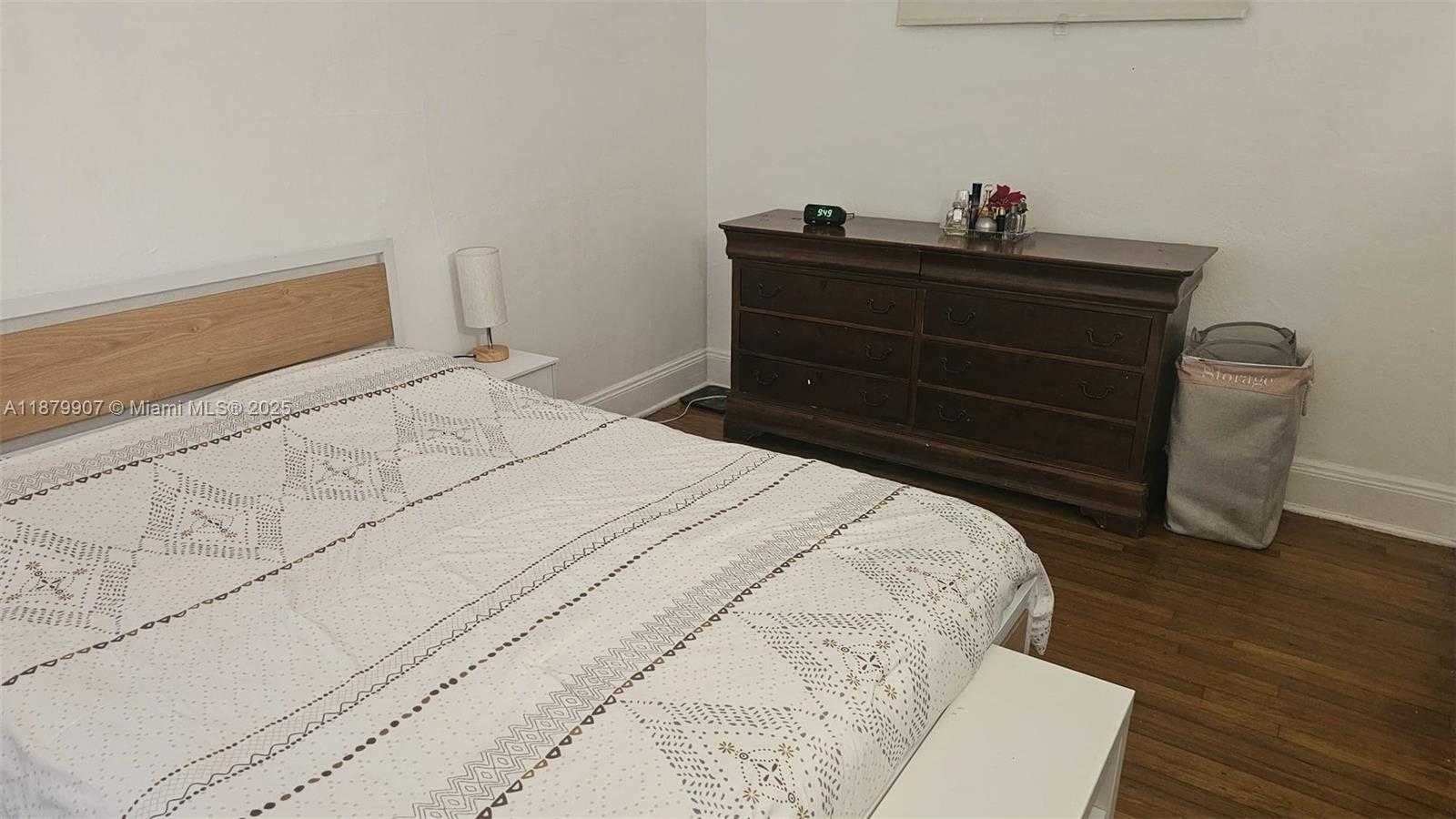 Small Image of 315 NAVARRE AVE, Coral Gables Number 49