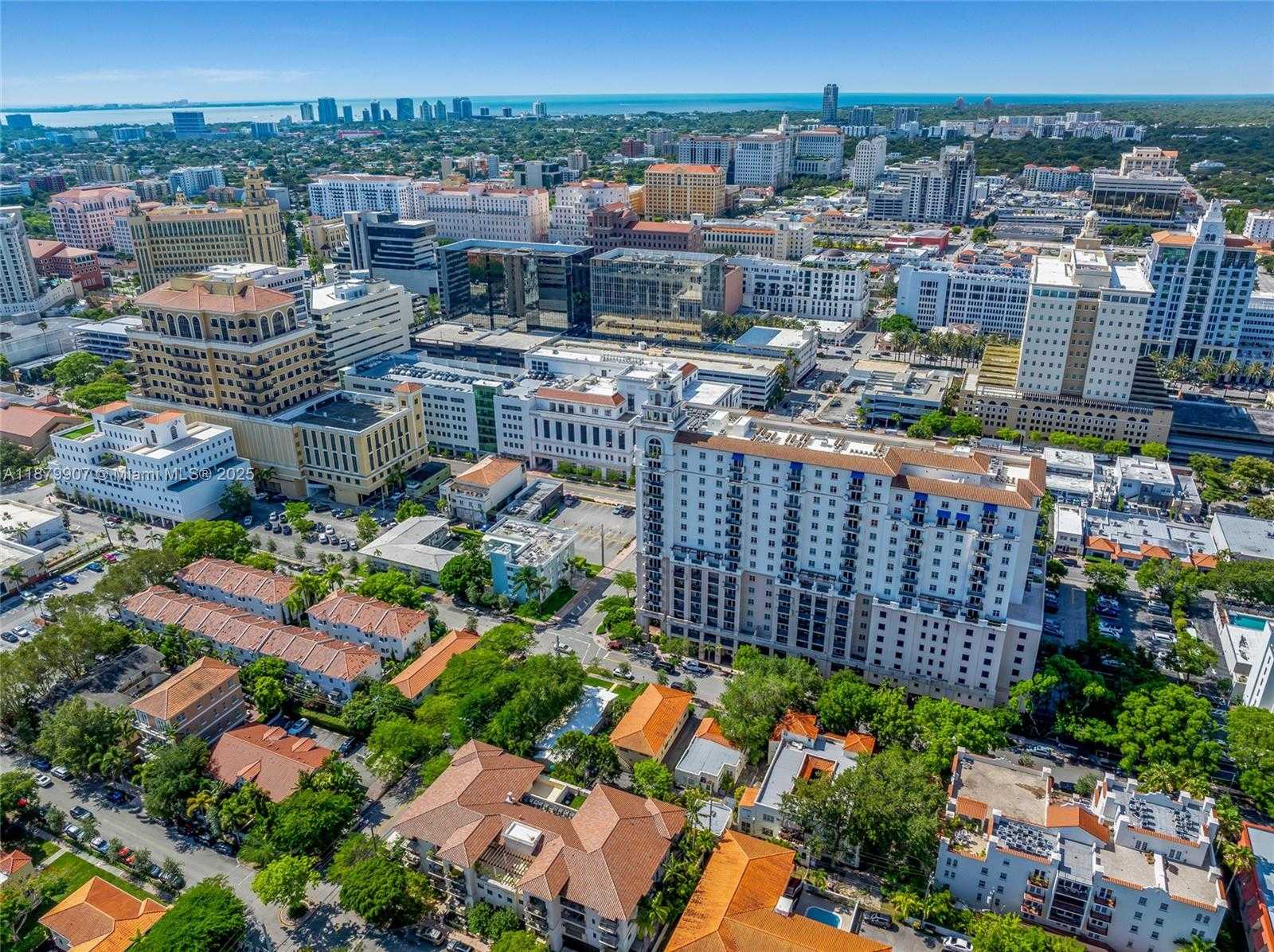 Small Image of 315 NAVARRE AVE, Coral Gables Number 54
