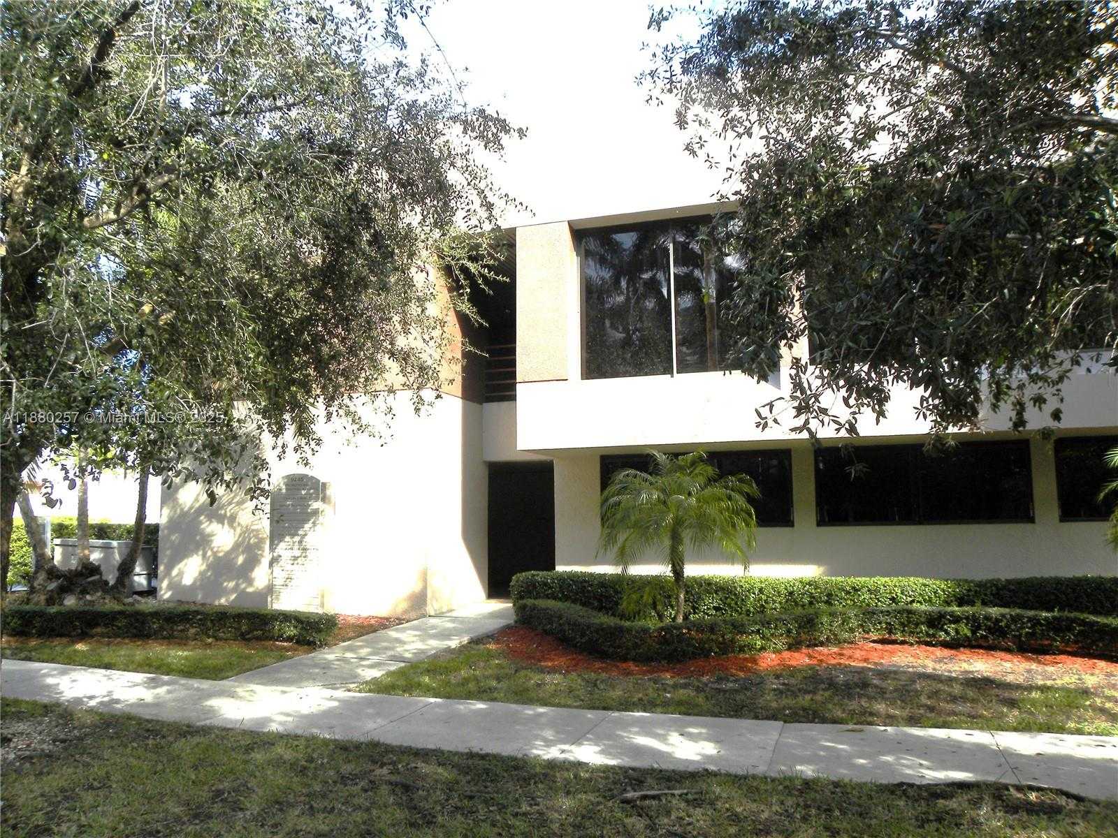 Small Image of 9245 SOUTH WEST 157TH ST #106, Palmetto Bay Number 2