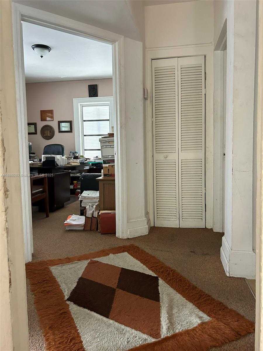 Small Image of 242 NORTH WEST 12TH AVE, Miami Number 9