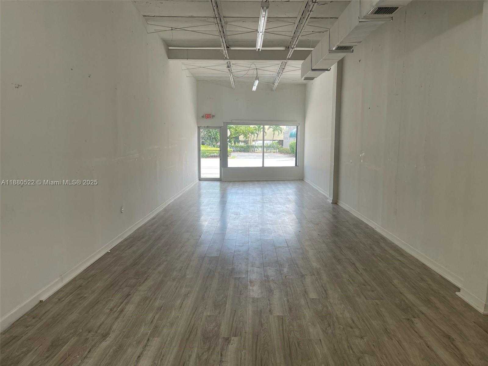 Small Image of Miami Number 4