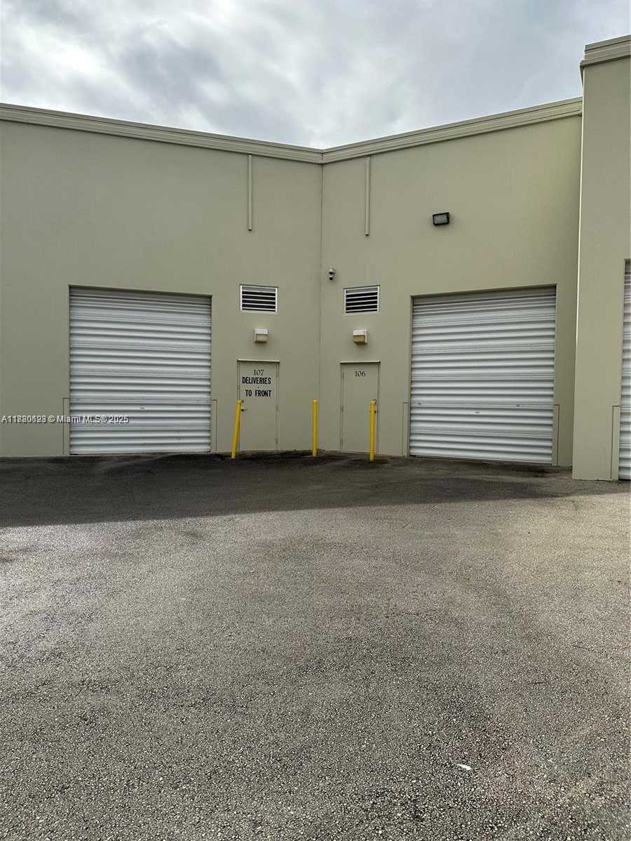 Small Image of 11251 NORTH WEST 20TH ST #106, Sweetwater Number 25